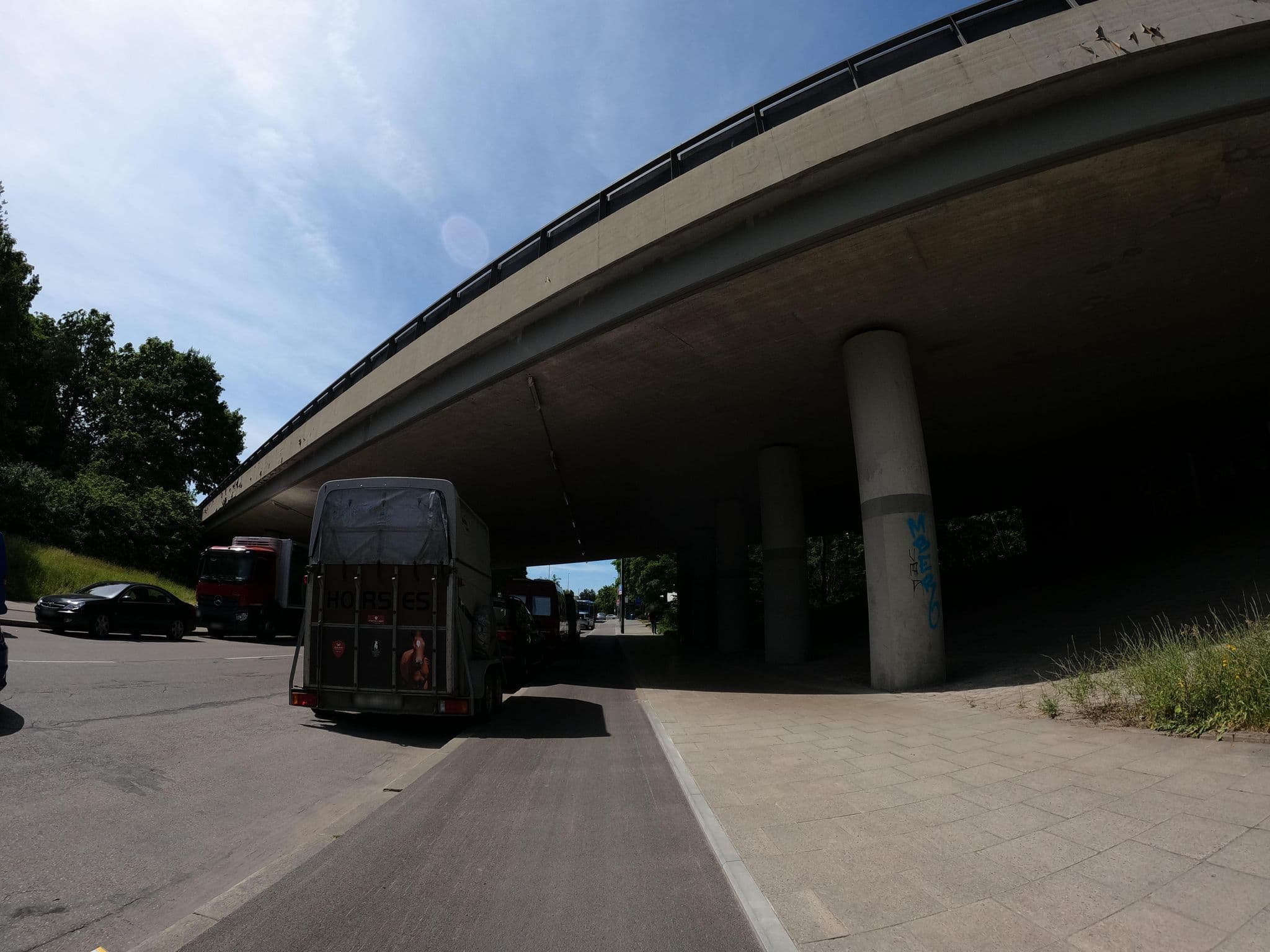 Street view near staymunich, Neubiberg — © strubbl (CC BY-SA · Mapillary)