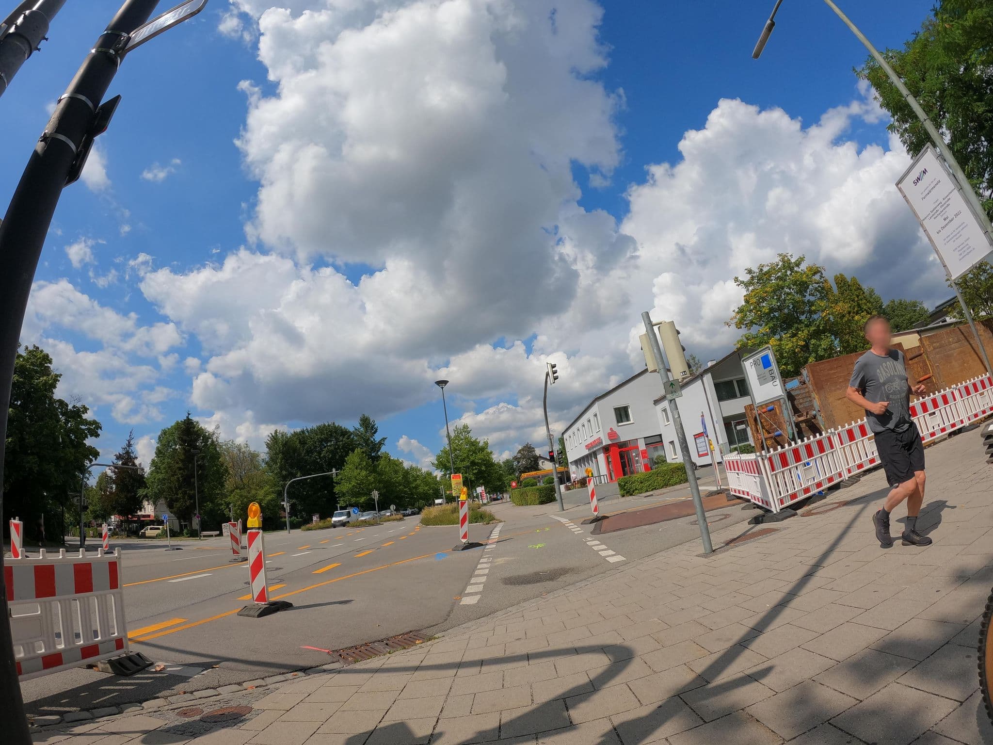 Street view near Comfort Hotel, Ottobrunn bei München — © strubbl (CC BY-SA · Mapillary)