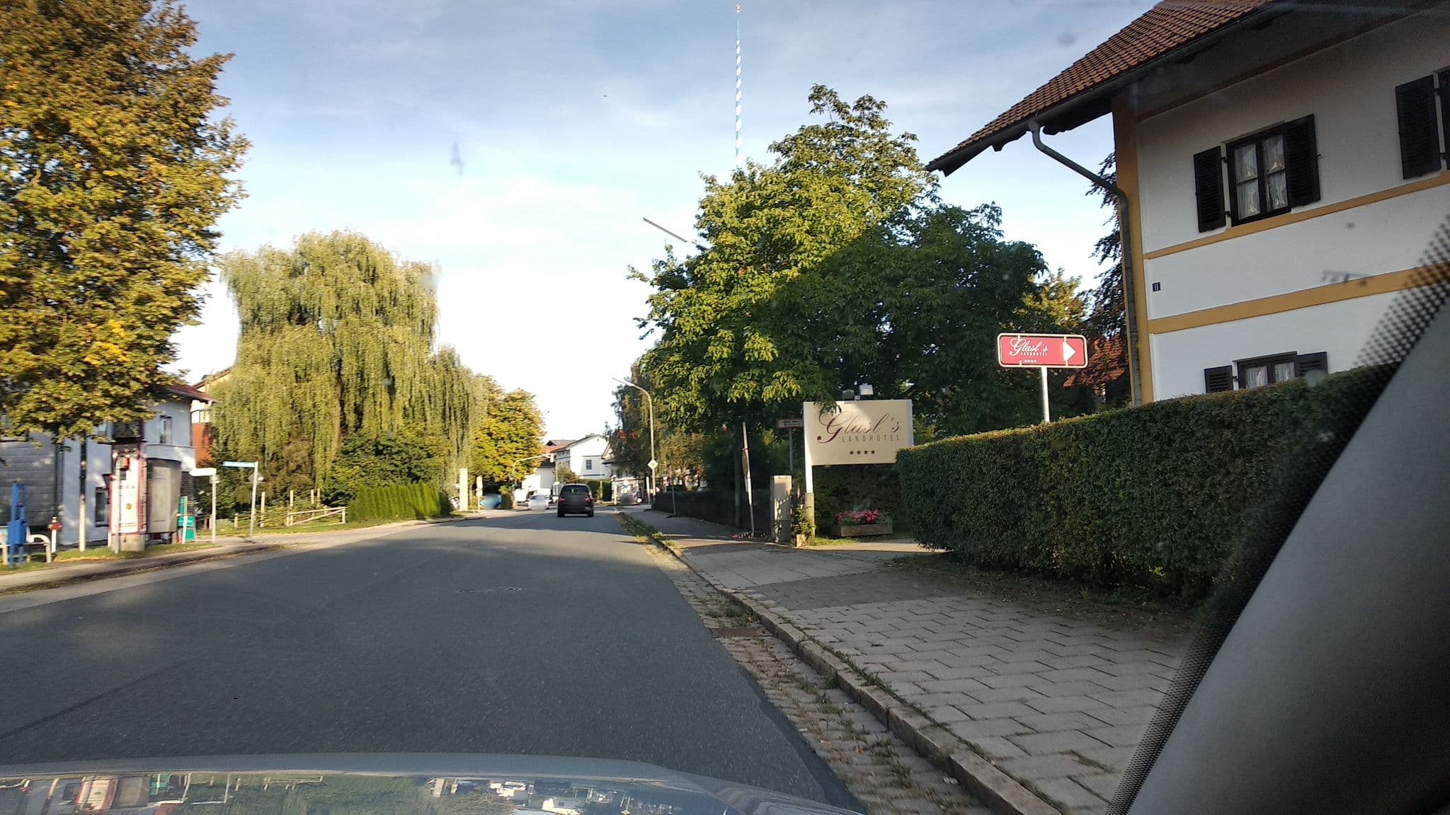 Street view near Ferdinand Glasl, Zorneding — © umap (CC BY-SA · Mapillary)
