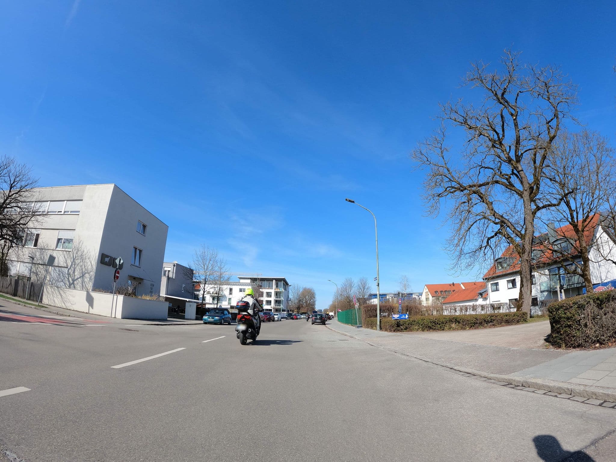 Street view near Room for Rent, Unterhaching — © strubbl (CC BY-SA · Mapillary)