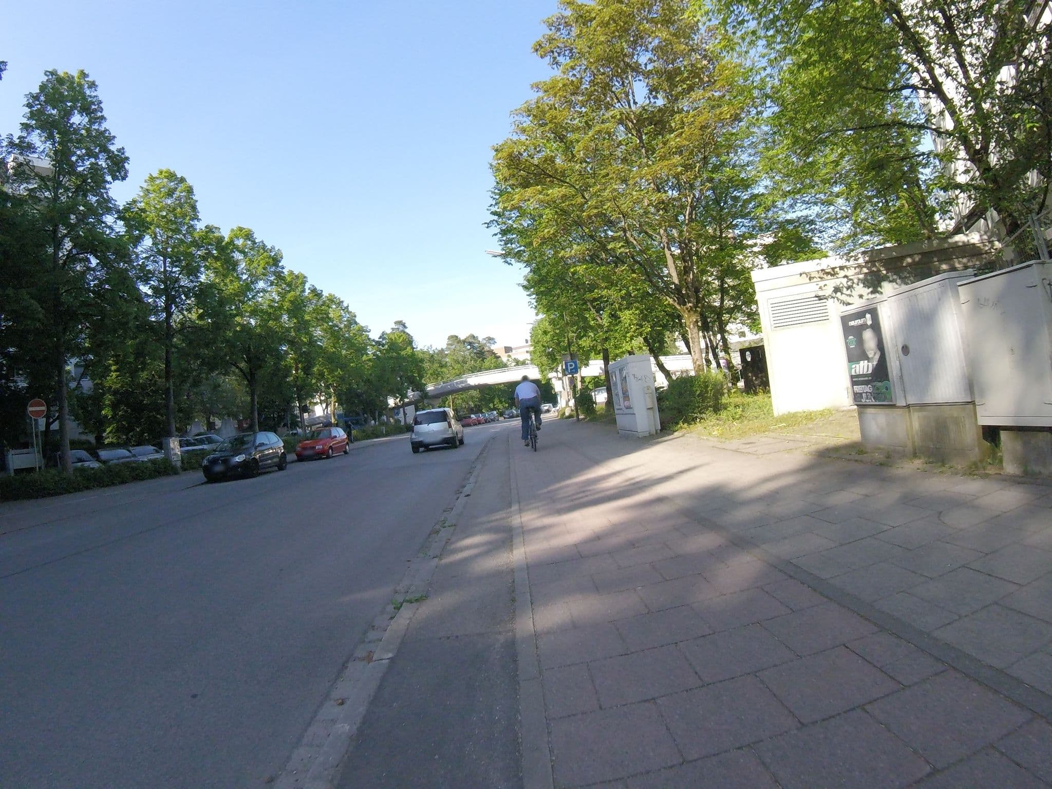 Street view near Stefanie Dreier, Ottobrunn bei München — © tonicity (CC BY-SA · Mapillary)