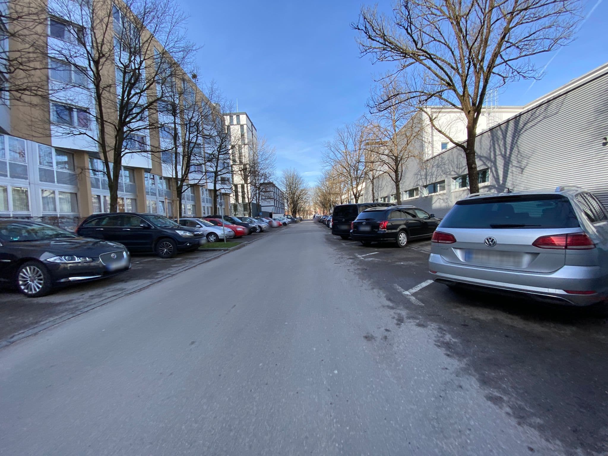 Street view near DERAG Hotel & Living Zentrale Reservierung, Munich — © piaitsch (CC BY-SA · Mapillary)
