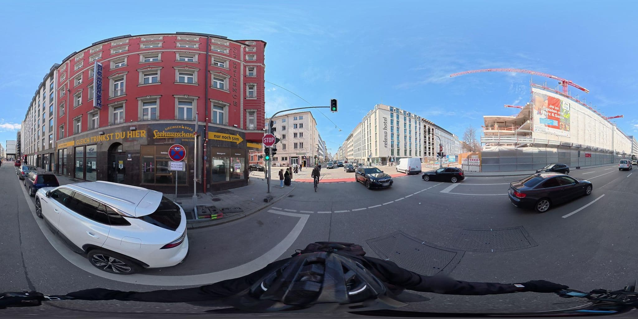 Street view near Erste Kavun Hotel-Betriebs- GmbH & Co. Verwaltungs, Munich — © osmplus_org (CC BY-SA · Mapillary)