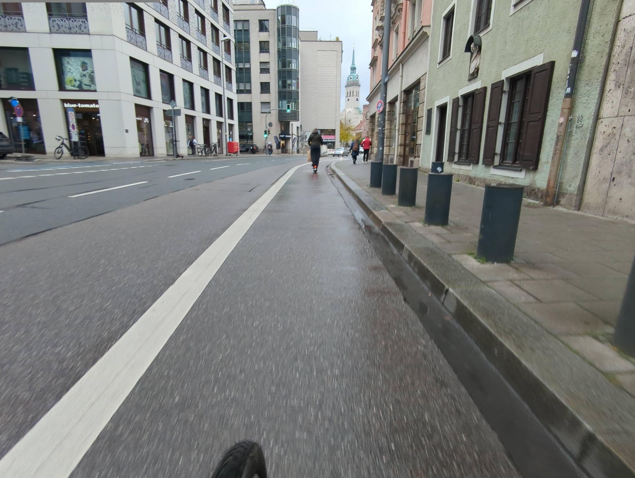 Street view near Pension Am Jakobplatz, Munich — © GenevieveCory (CC BY-SA · Mapillary)