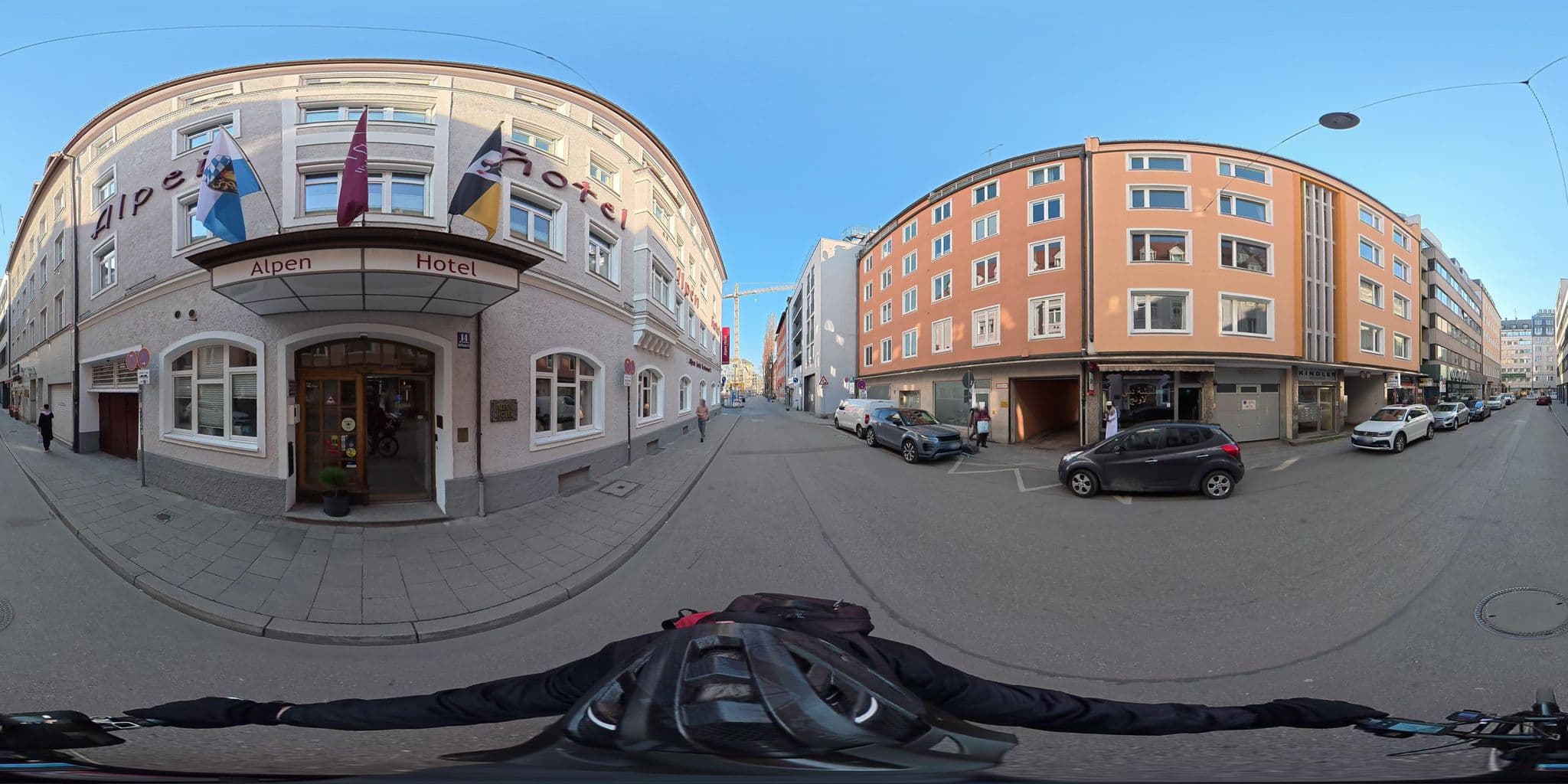 Street view near Hotel Reinbold Hotel, Munich — © osmplus_org (CC BY-SA · Mapillary)