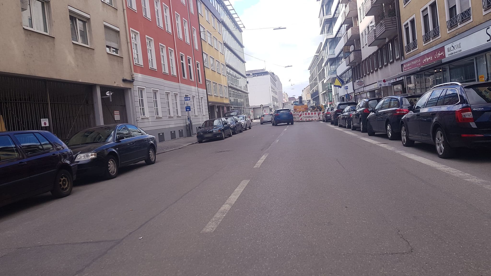 Street view near Hotel-Garni Flora, Munich — © thomas_munichways (CC BY-SA · Mapillary)