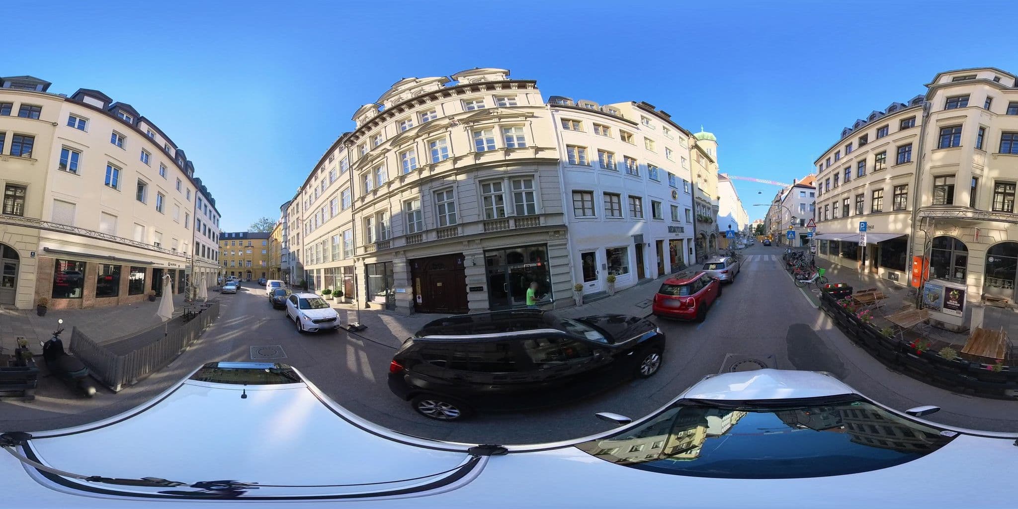 Street view near Medicon Downtown Suites, Munich — © osmplus_org (CC BY-SA · Mapillary)