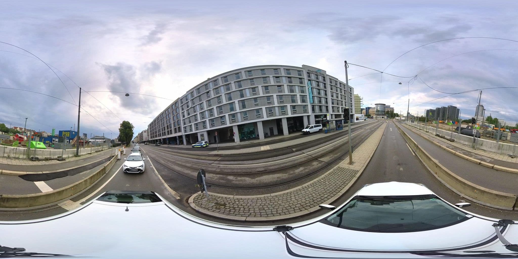 Street view near Motel One München-City-Ost, Bogenhausen — © osmplus_org (CC BY-SA · Mapillary)