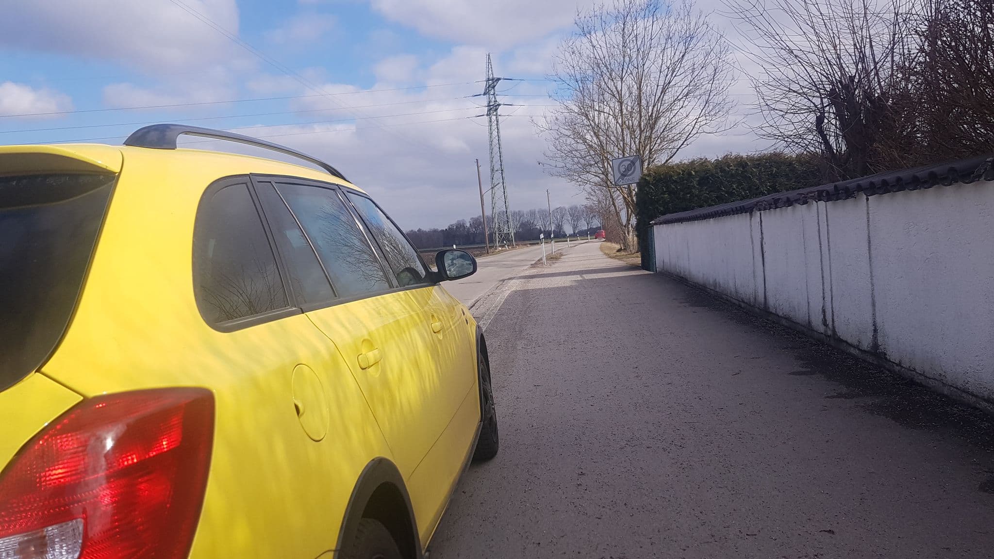 Street view near A & M Arbeiter und Monteurunterkunft GmbH, Unterföhring — © thomas_munichways (CC BY-SA · Mapillary)