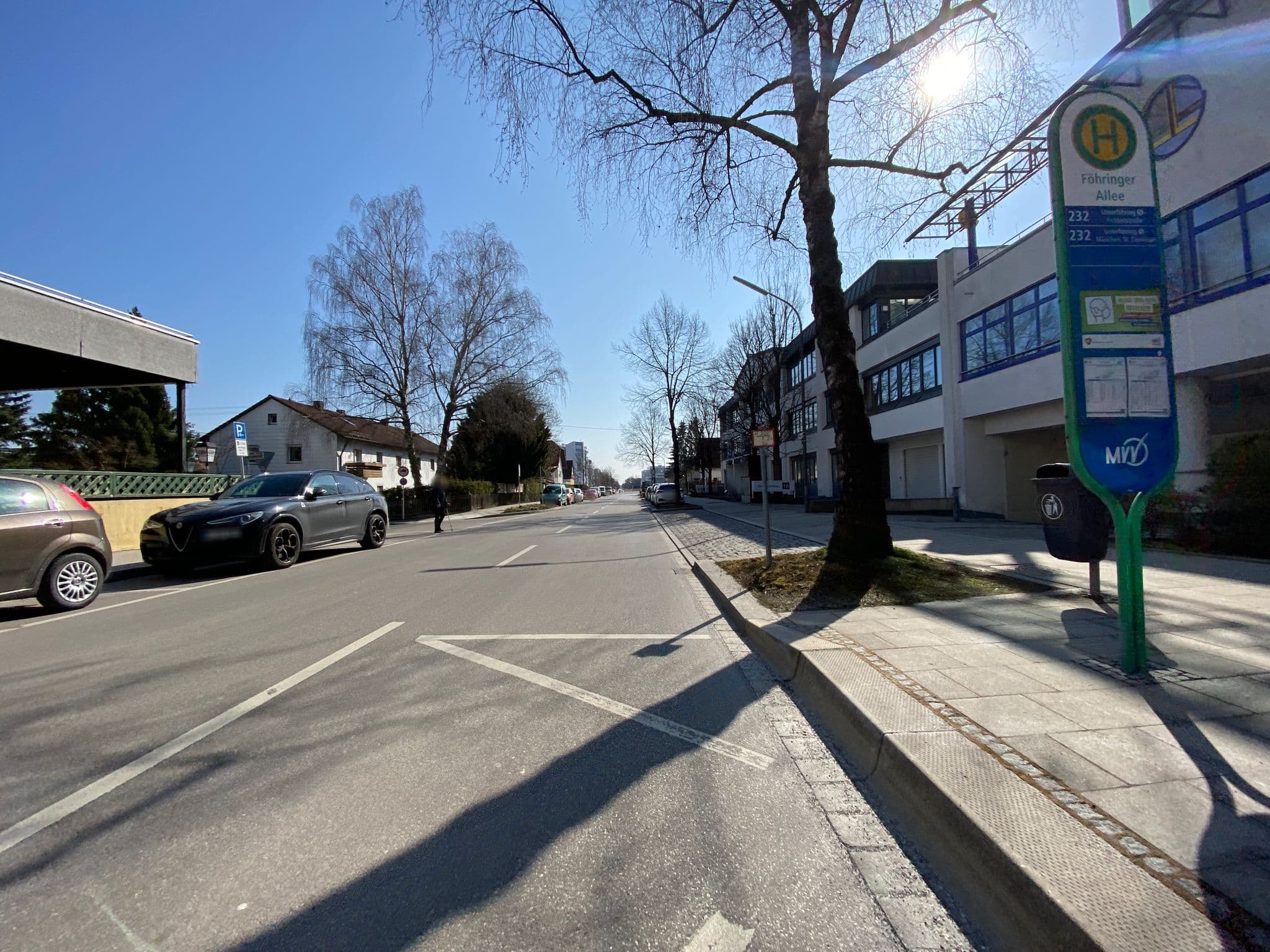 Street view near BHKV Hotel Accounting and Managing GmbH, Unterföhring — © piaitsch (CC BY-SA · Mapillary)