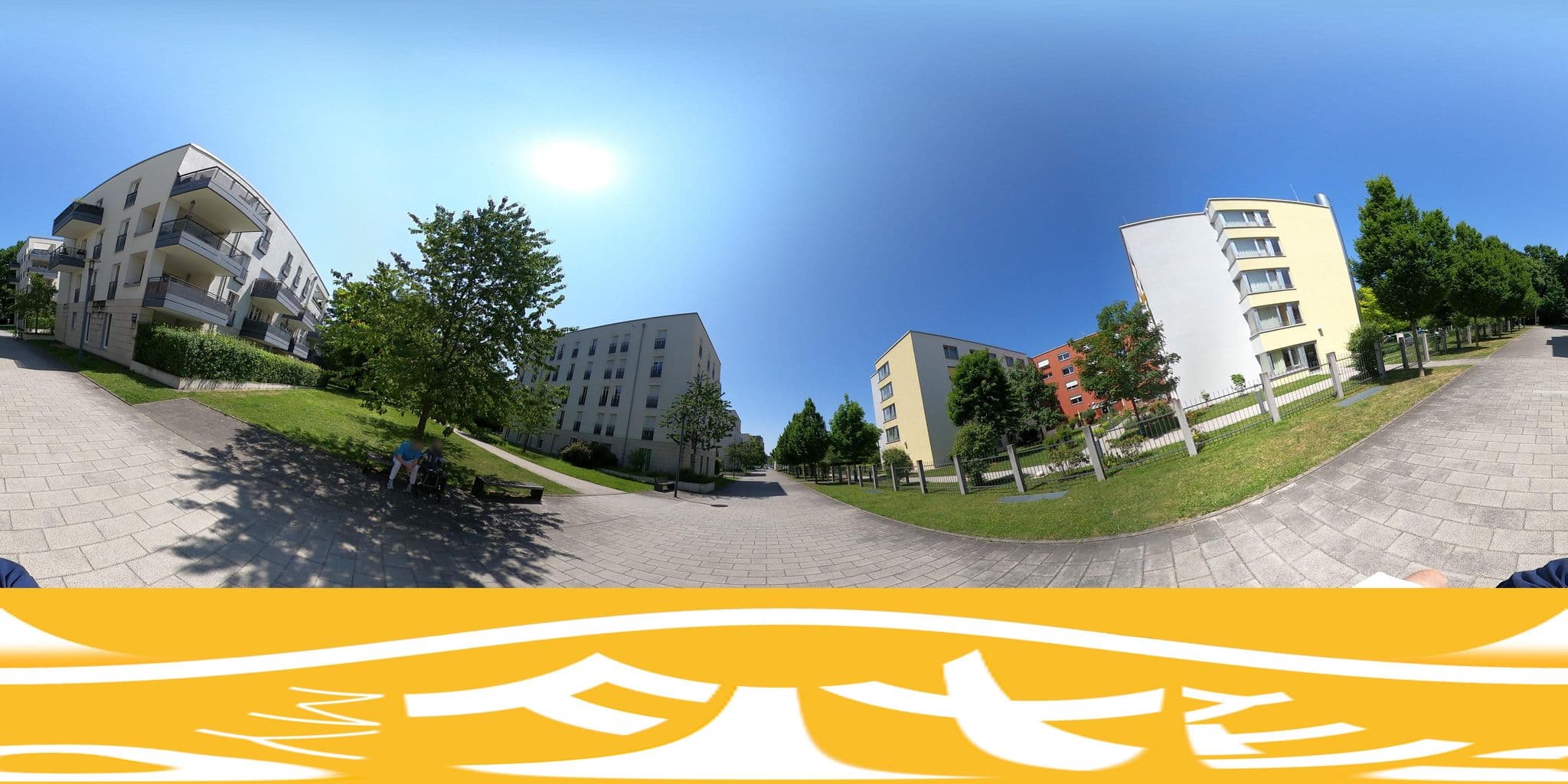 Street view near Leonardo Hotel Munich Arabellapark, Bogenhausen — © artemis (CC BY-SA · Mapillary)
