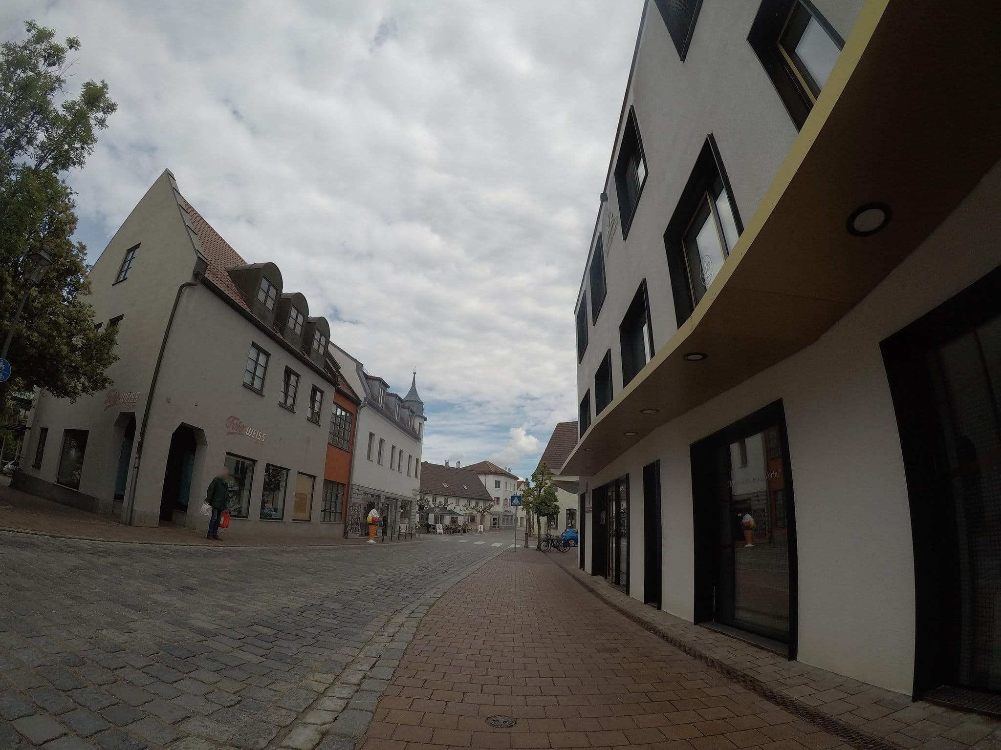 Street view near Hotel Krumbach, Krumbach — © ray66 (CC BY-SA · Mapillary)