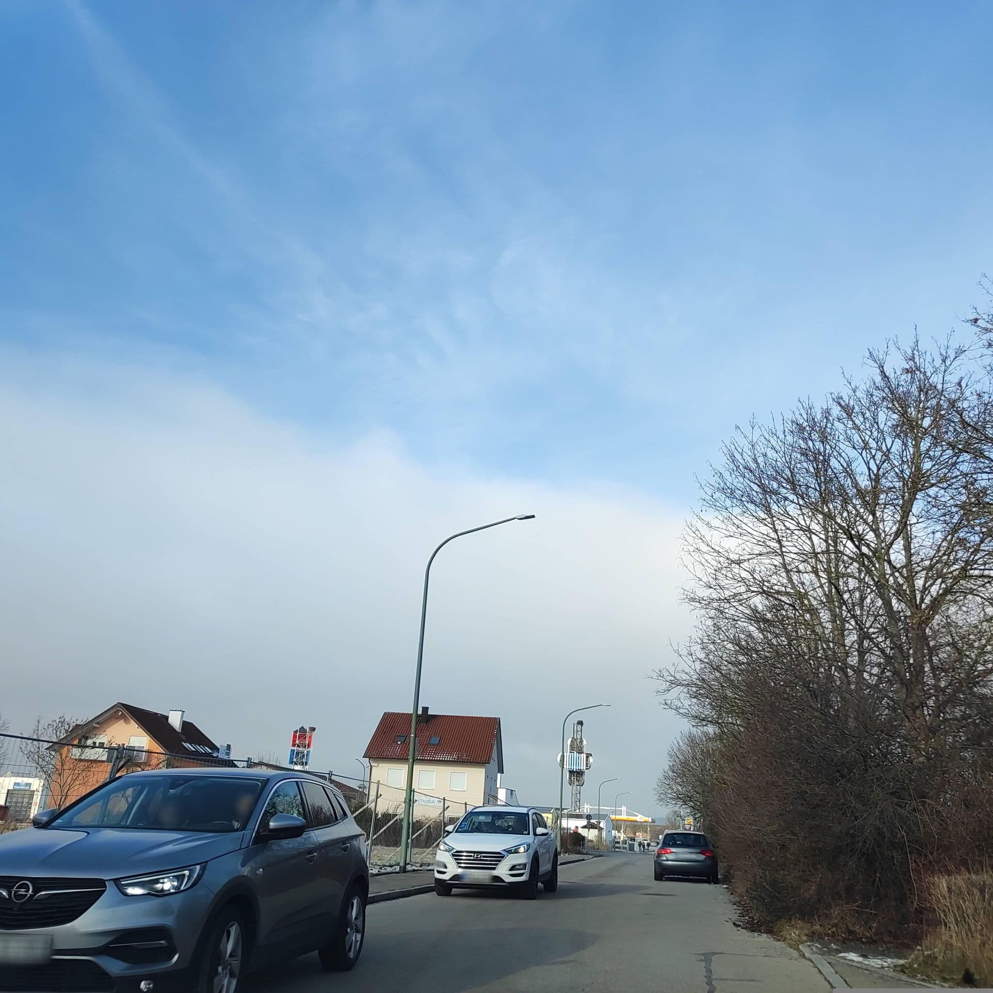 Street view near Dreisbach Hotelbetriebs-GmbH, Röfingen — © msdess (CC BY-SA · Mapillary)