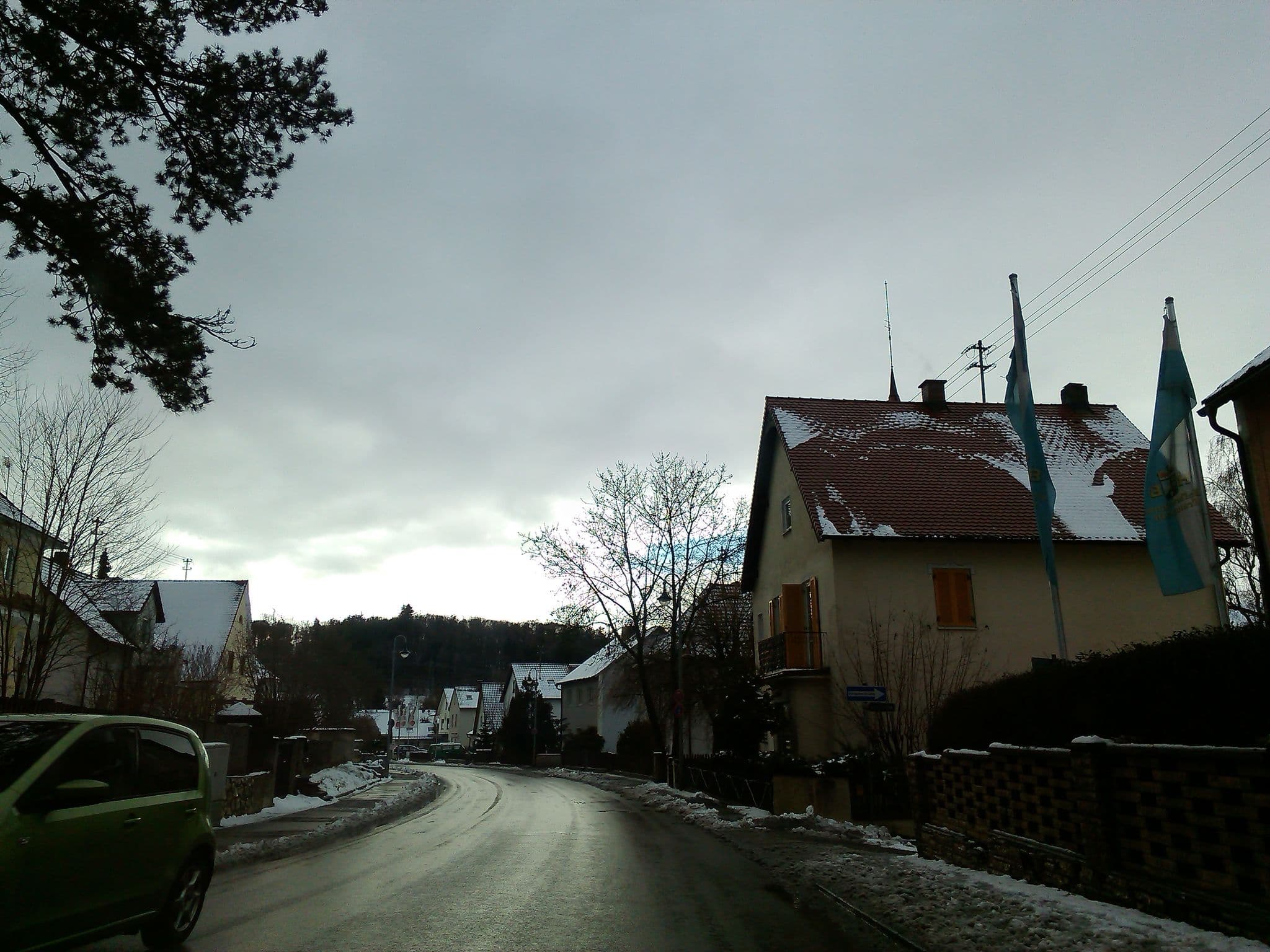 Street view near Schloss Gasthof Strasser, Zusmarshausen — © maturion (CC BY-SA · Mapillary)