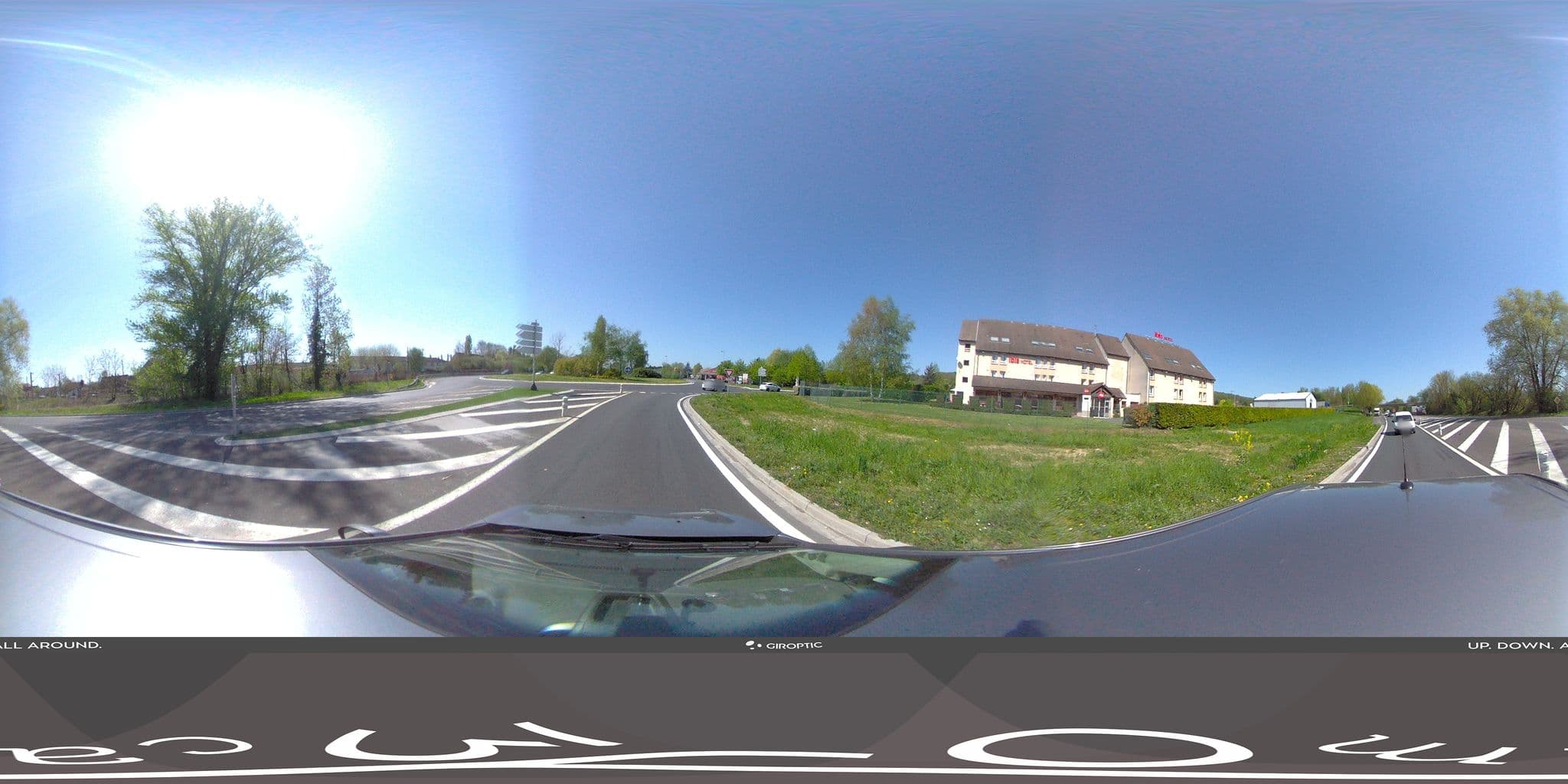 Street view near Ibis, Villers-Saint-Paul — © kobold (CC BY-SA · Mapillary)