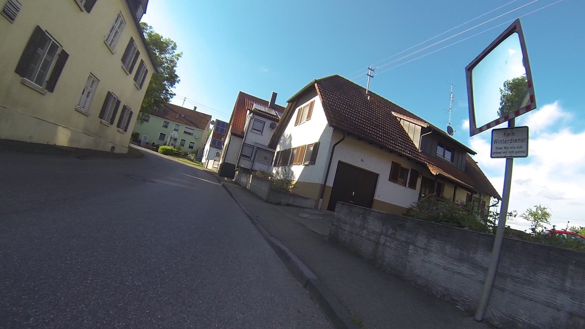 Street view near Schlosshotel Oberstotzingen, Niederstotzingen — © gpsvid (CC BY-SA · Mapillary)