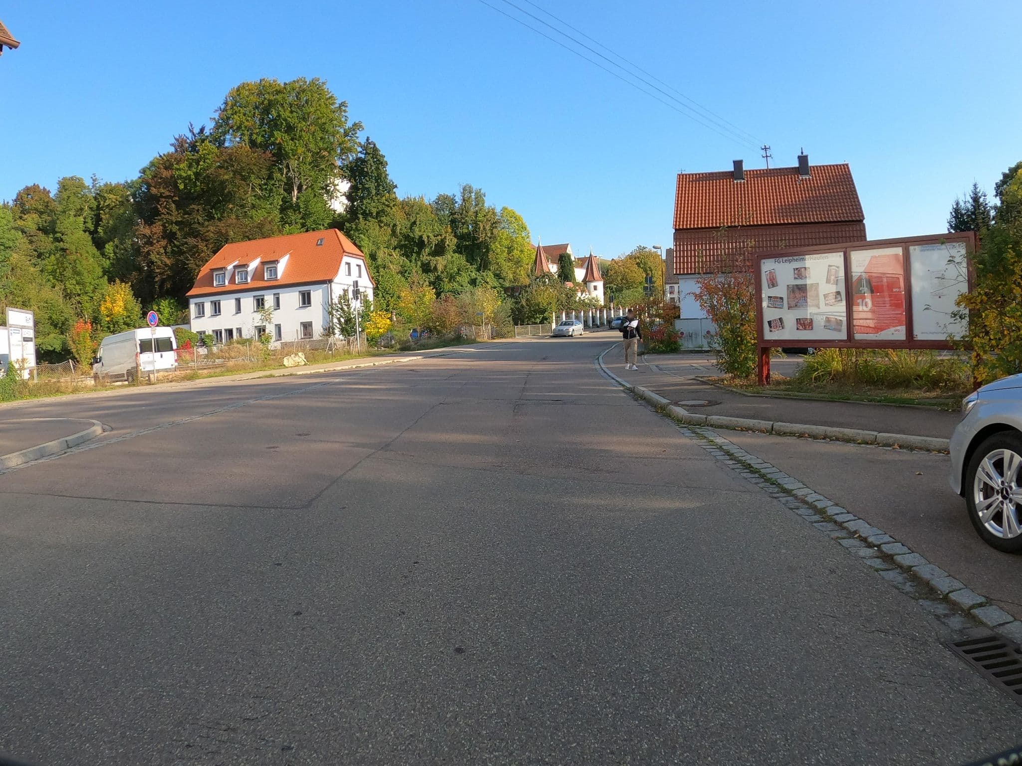 Street view near Hotel Post Leipheim, Leipheim — © looniverse (CC BY-SA · Mapillary)
