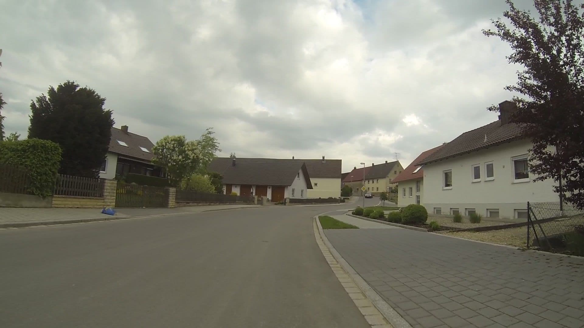 Street view near Landhof Kling, Mödingen — © gpsvid (CC BY-SA · Mapillary)