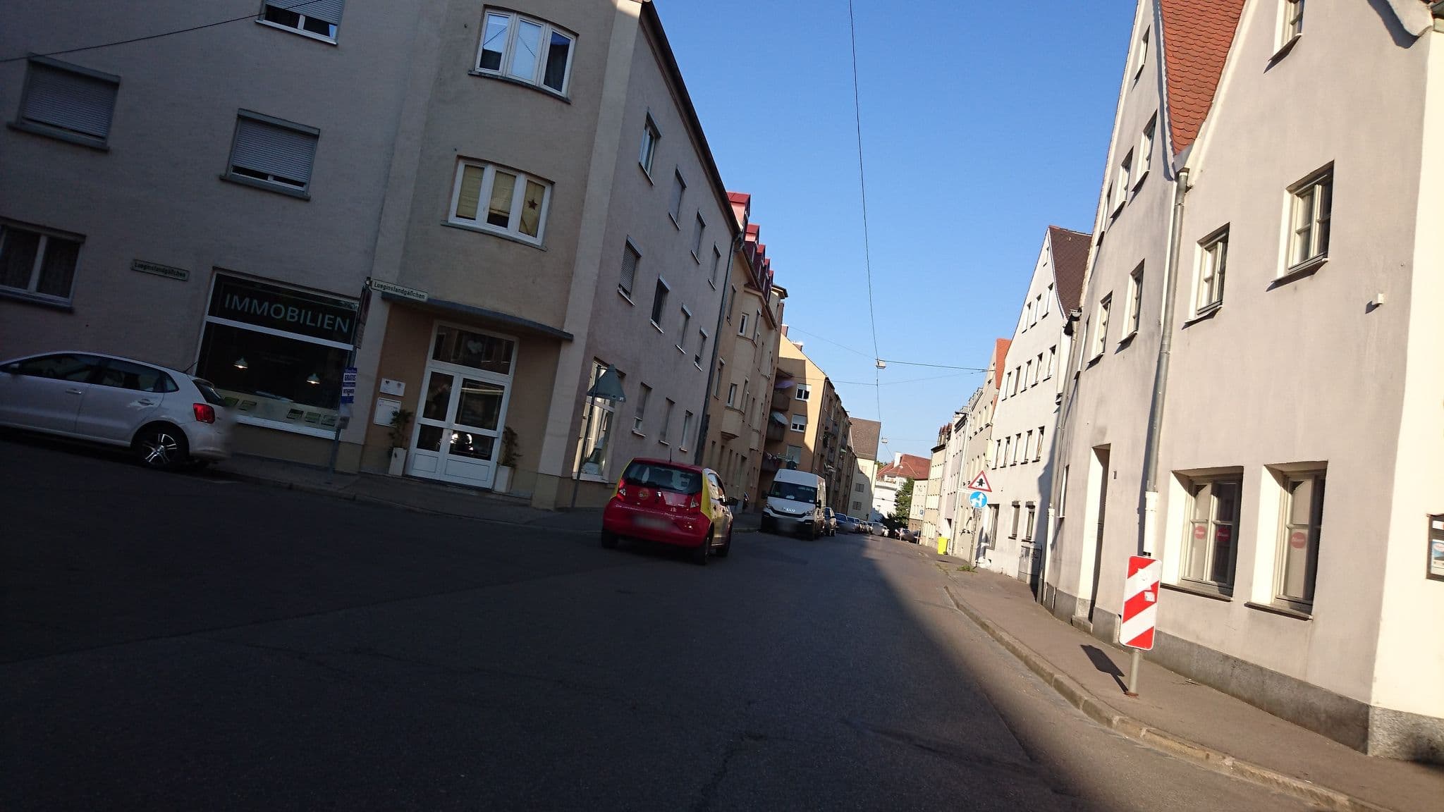 Street view near Hotel Fischertor, Augsburg — © msdess (CC BY-SA · Mapillary)