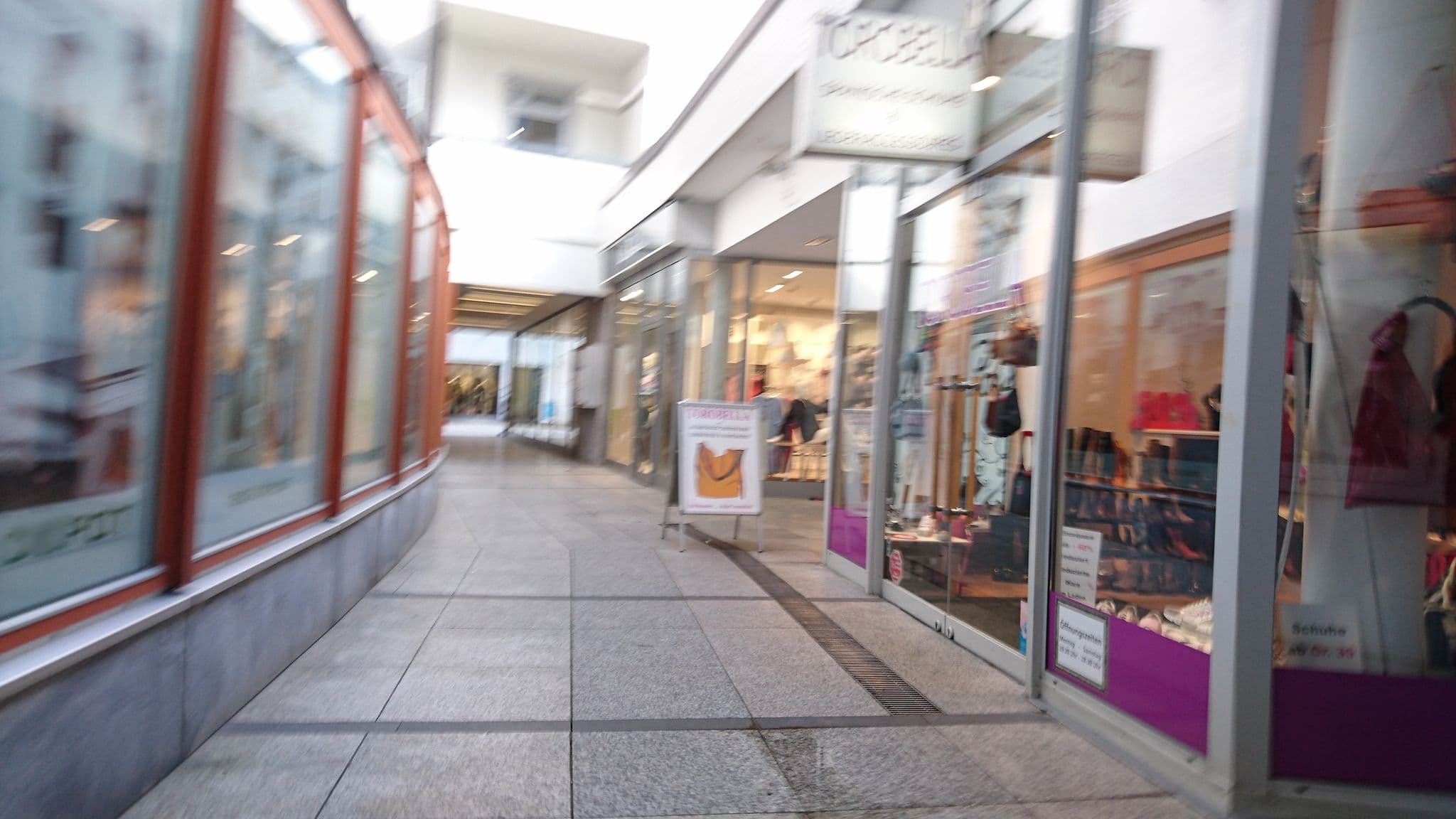 Street view near Limehome Augsburg Annastrasse, Augsburg — © msdess (CC BY-SA · Mapillary)