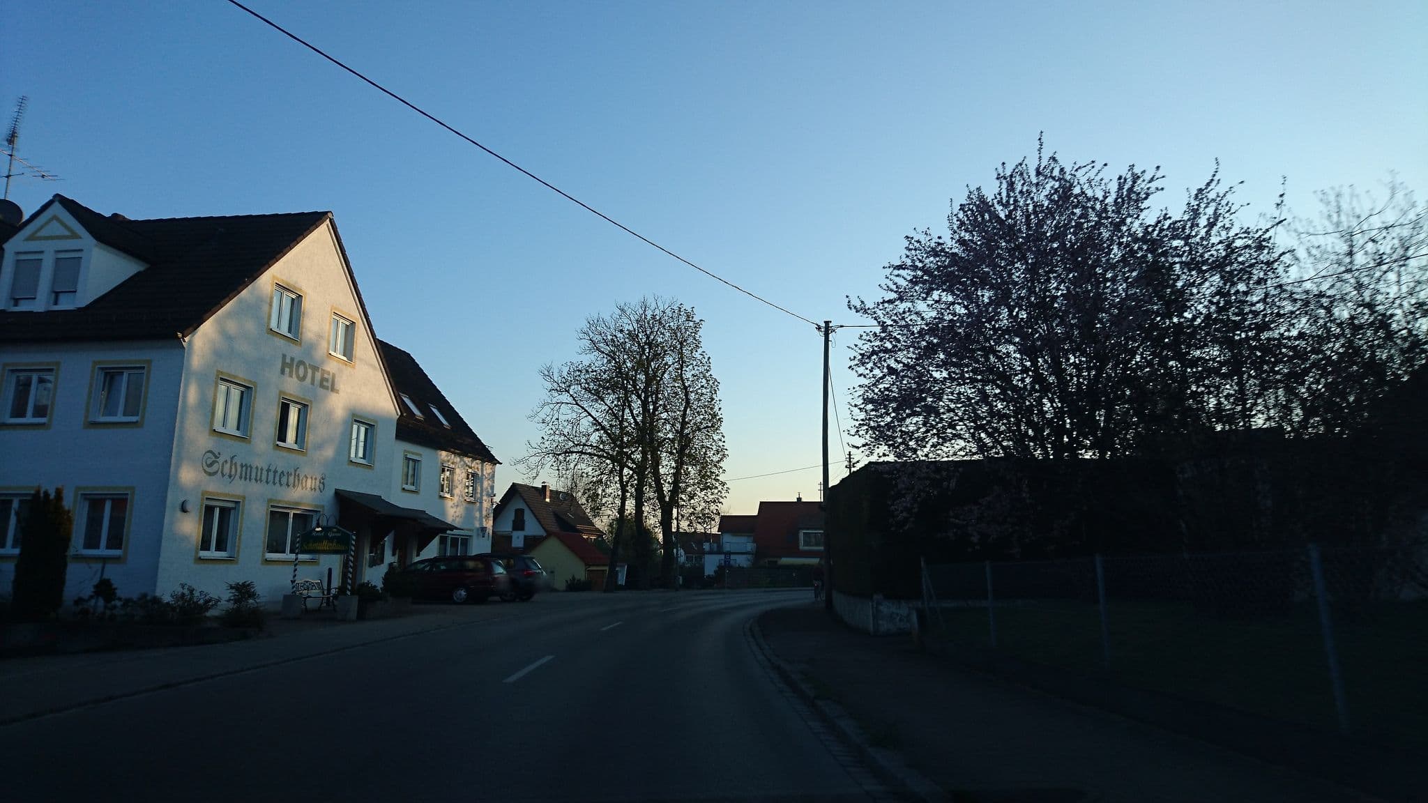 Street view near Schmutterhaus Hotel Garni, Westheim — © msdess (CC BY-SA · Mapillary)