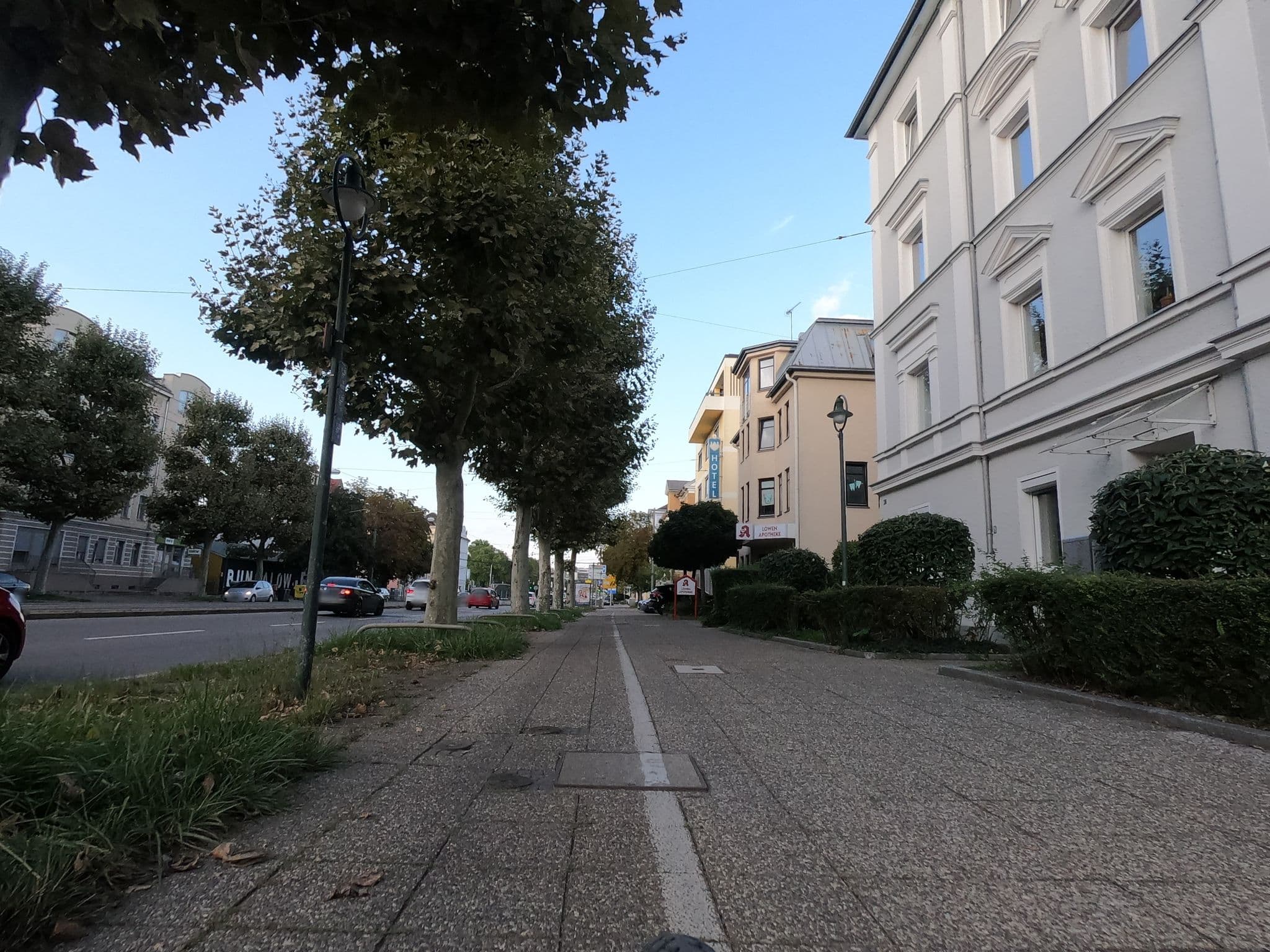 Street view near Ursula Sachse Stadthotel, Augsburg — © ascomycota (CC BY-SA · Mapillary)