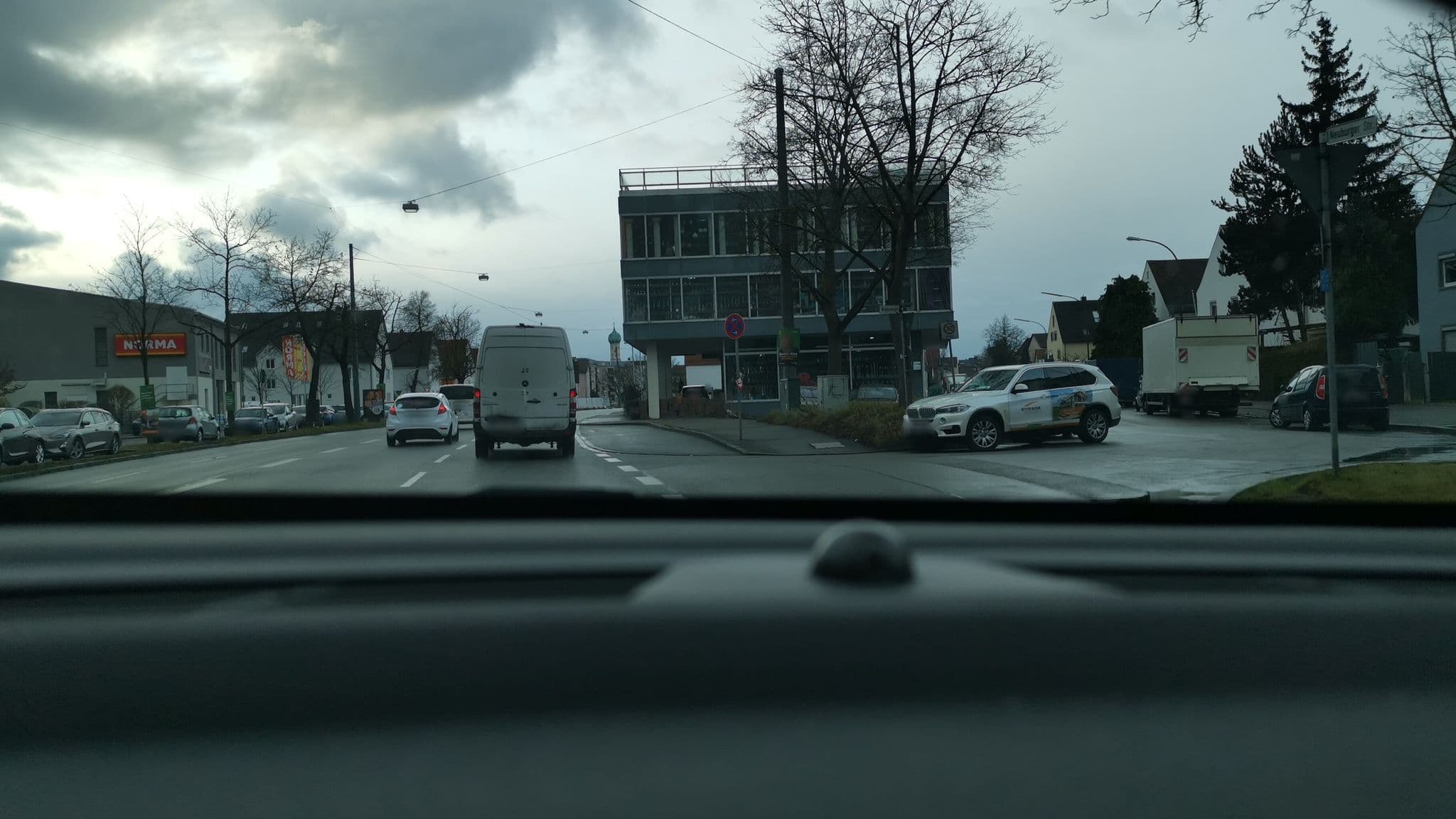Street view near Bio-Hotel Bayrischer Wirt, Augsburg — © eisbzs (CC BY-SA · Mapillary)