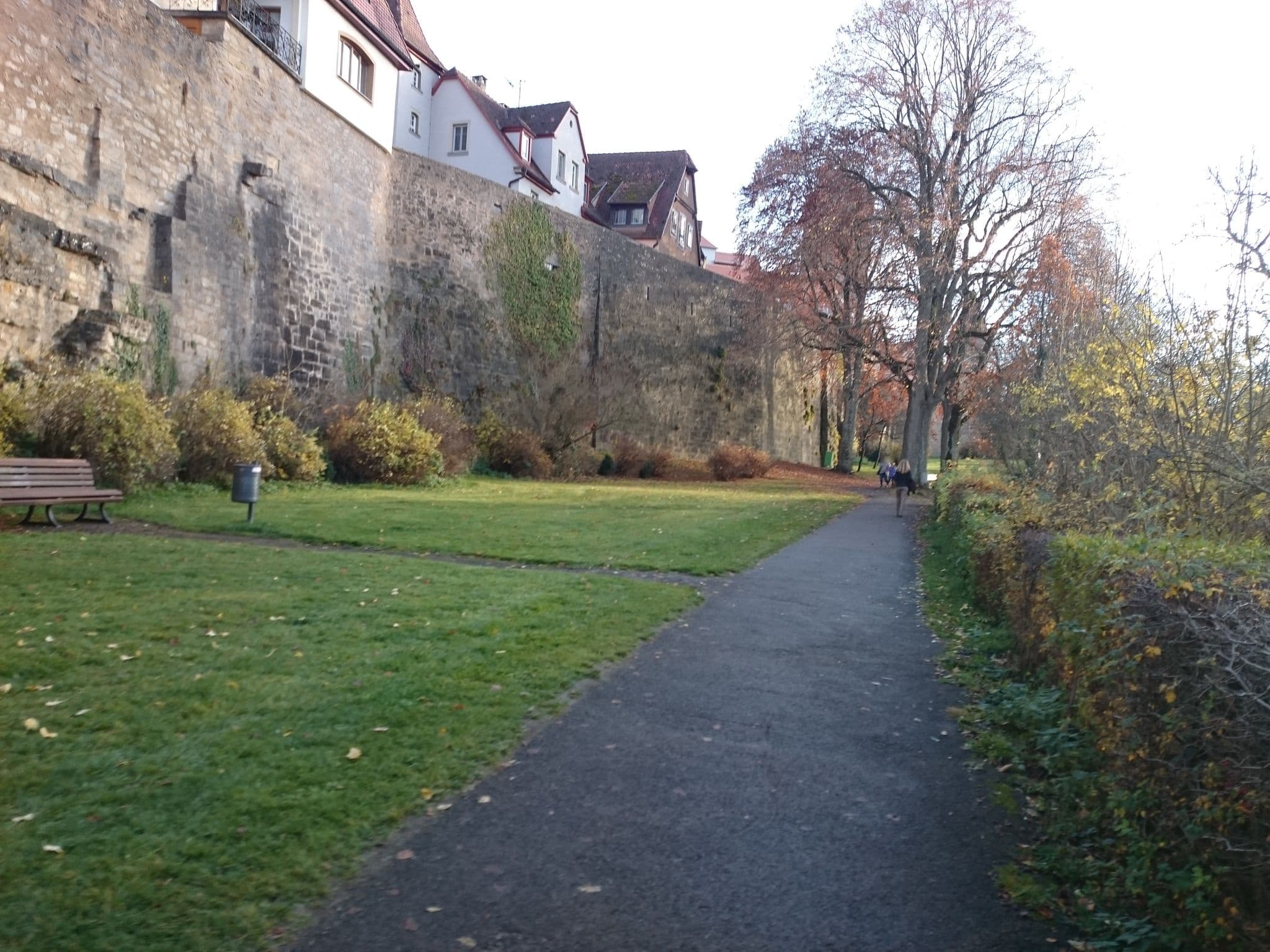Street view near Silence Burghotel, Rothenburg ob der Tauber — © rosty (CC BY-SA · Mapillary)