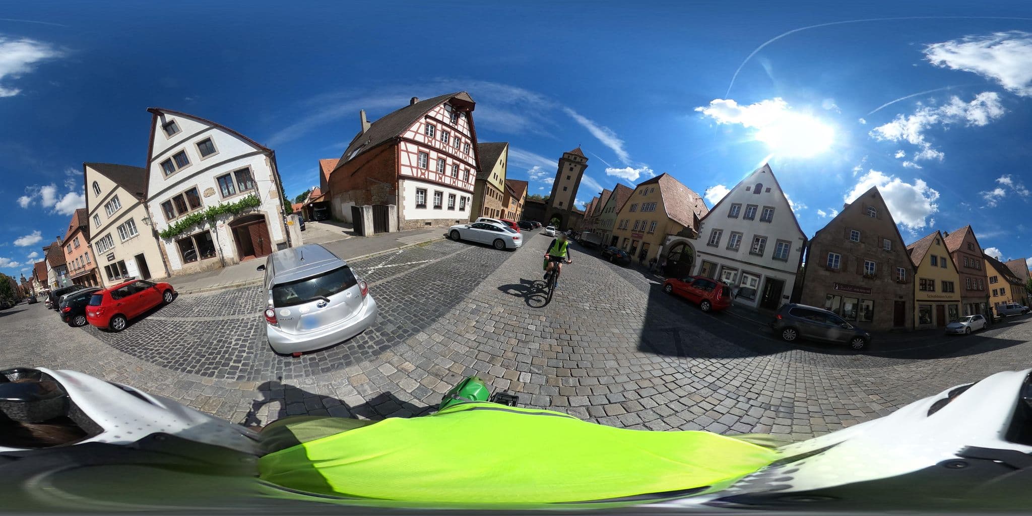 Street view near Hocher Hotel & Café, Rothenburg ob der Tauber — © Mobilitaetswerk (CC BY-SA · Mapillary)