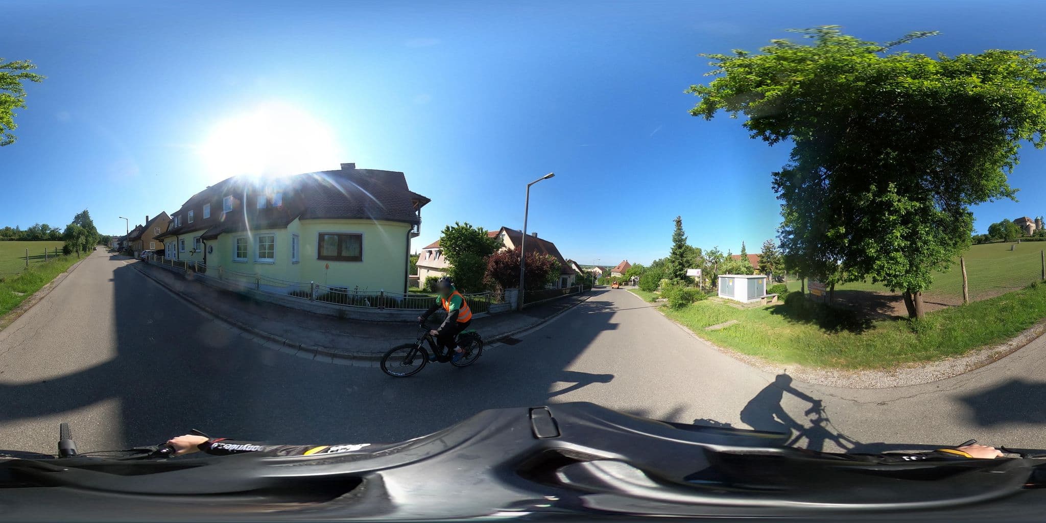 Street view near Poschner Ferienhaus-Burgwinkel, Colmberg — © Mobilitaetswerk (CC BY-SA · Mapillary)