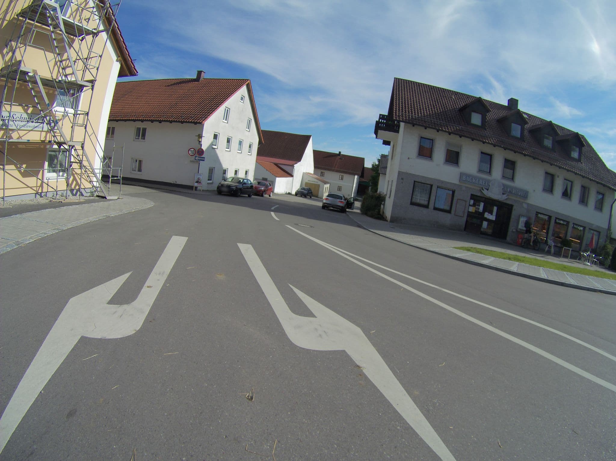 Street view near Zur Schmiedn, Marzling — © mischl7 (CC BY-SA · Mapillary)