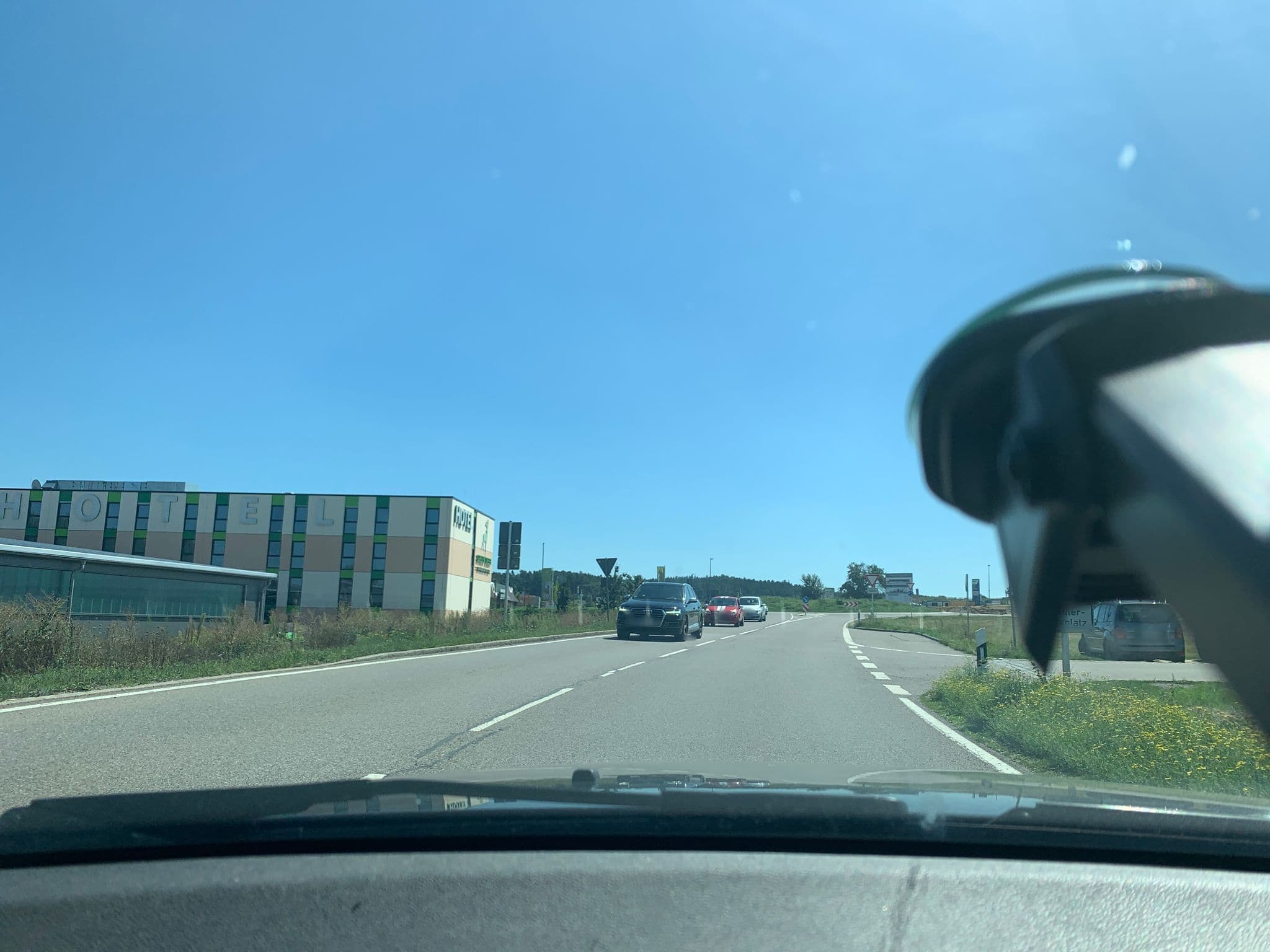 Street view near Green deer, Reichertshofen — © felixkazuya (CC BY-SA · Mapillary)