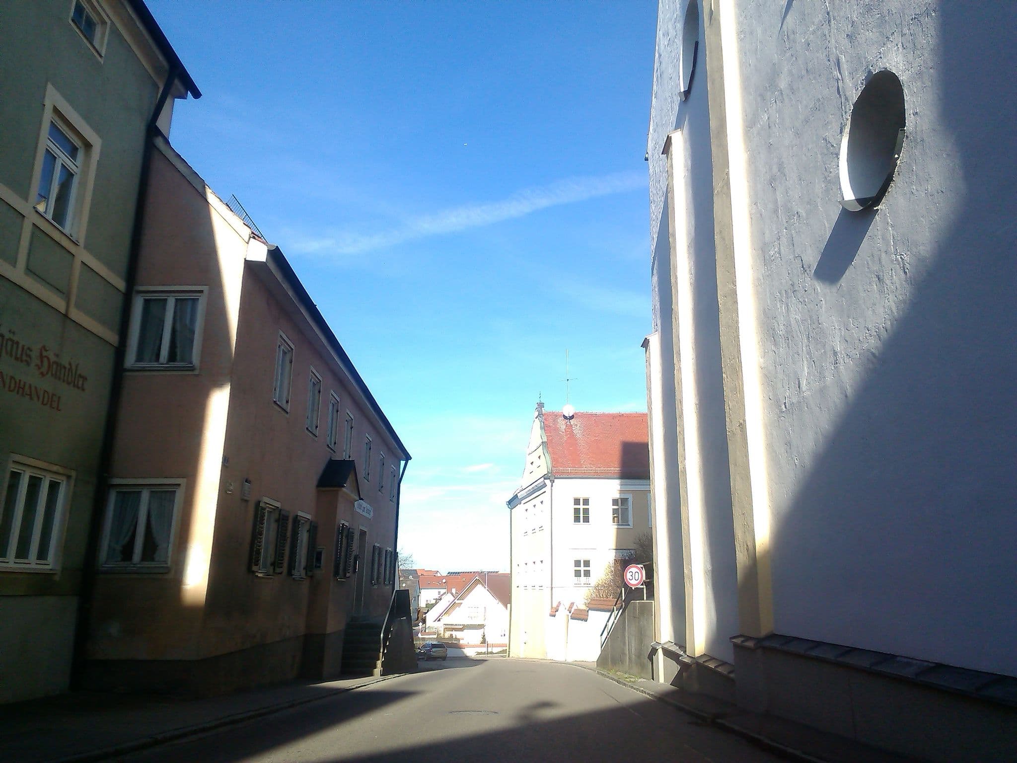 Street view near Ferienwohnungen Schneller, Inchenhofen — © maturion (CC BY-SA · Mapillary)