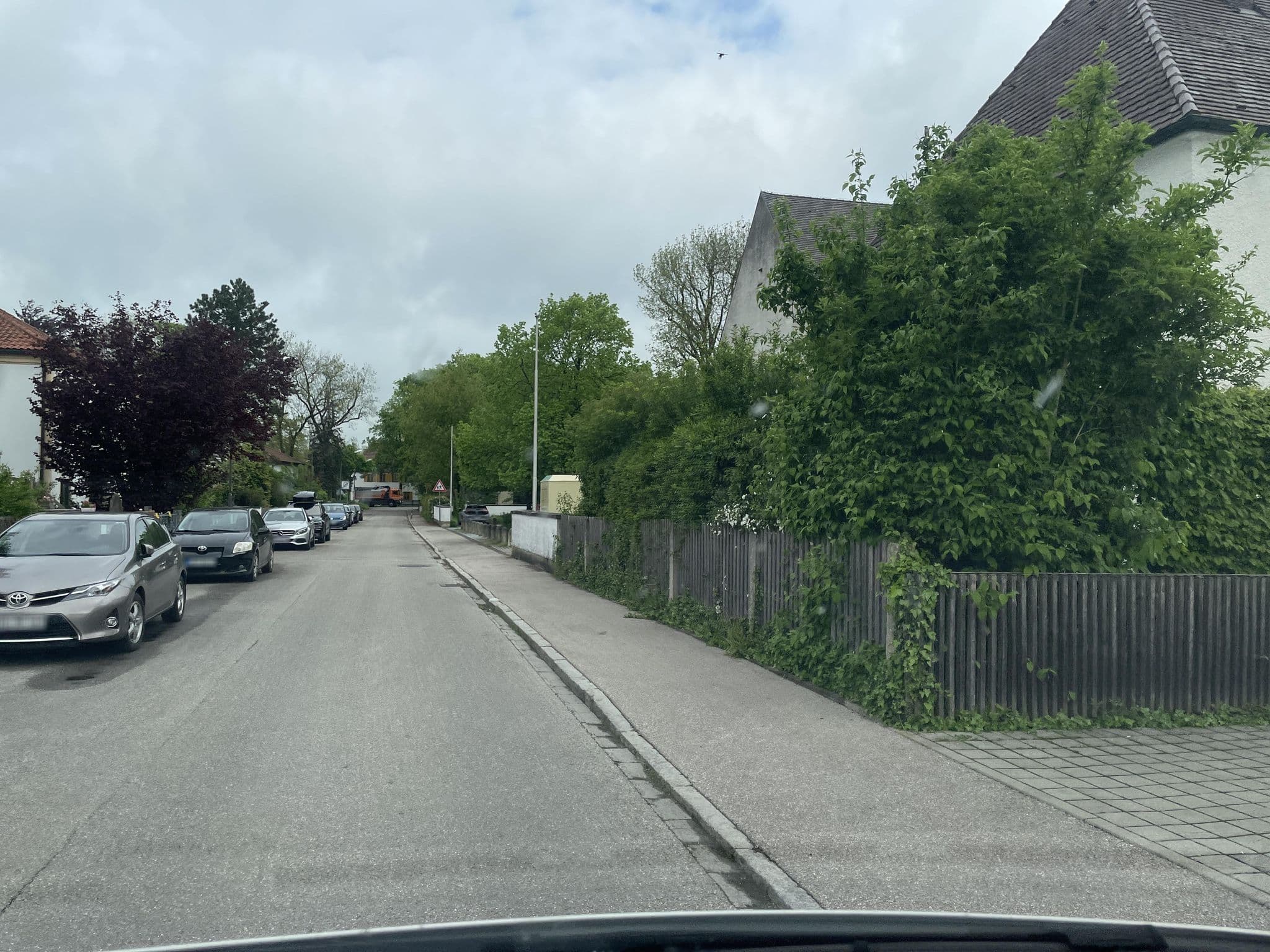 Street view near Götz, Dachau — © markusd (CC BY-SA · Mapillary)