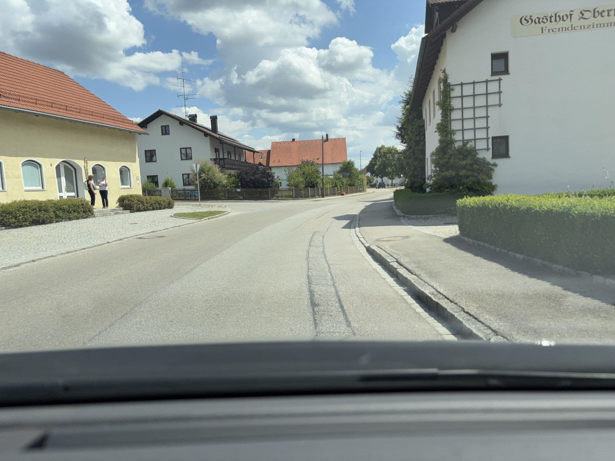 Street view near Landgasthof Obermeier, Attenkirchen — © zmeu1804 (CC BY-SA · Mapillary)