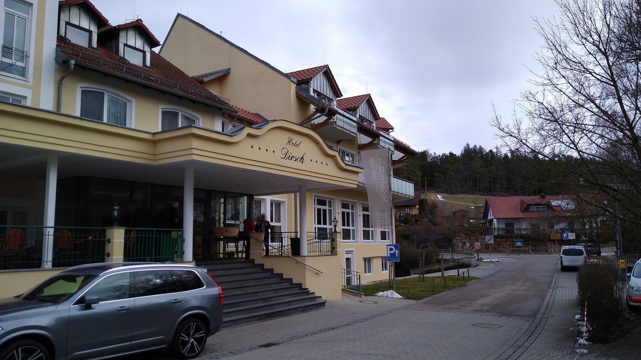Street view near Hotel Dirsch Wellness & Spa Resort, Greding — © mike409 (CC BY-SA · Mapillary)