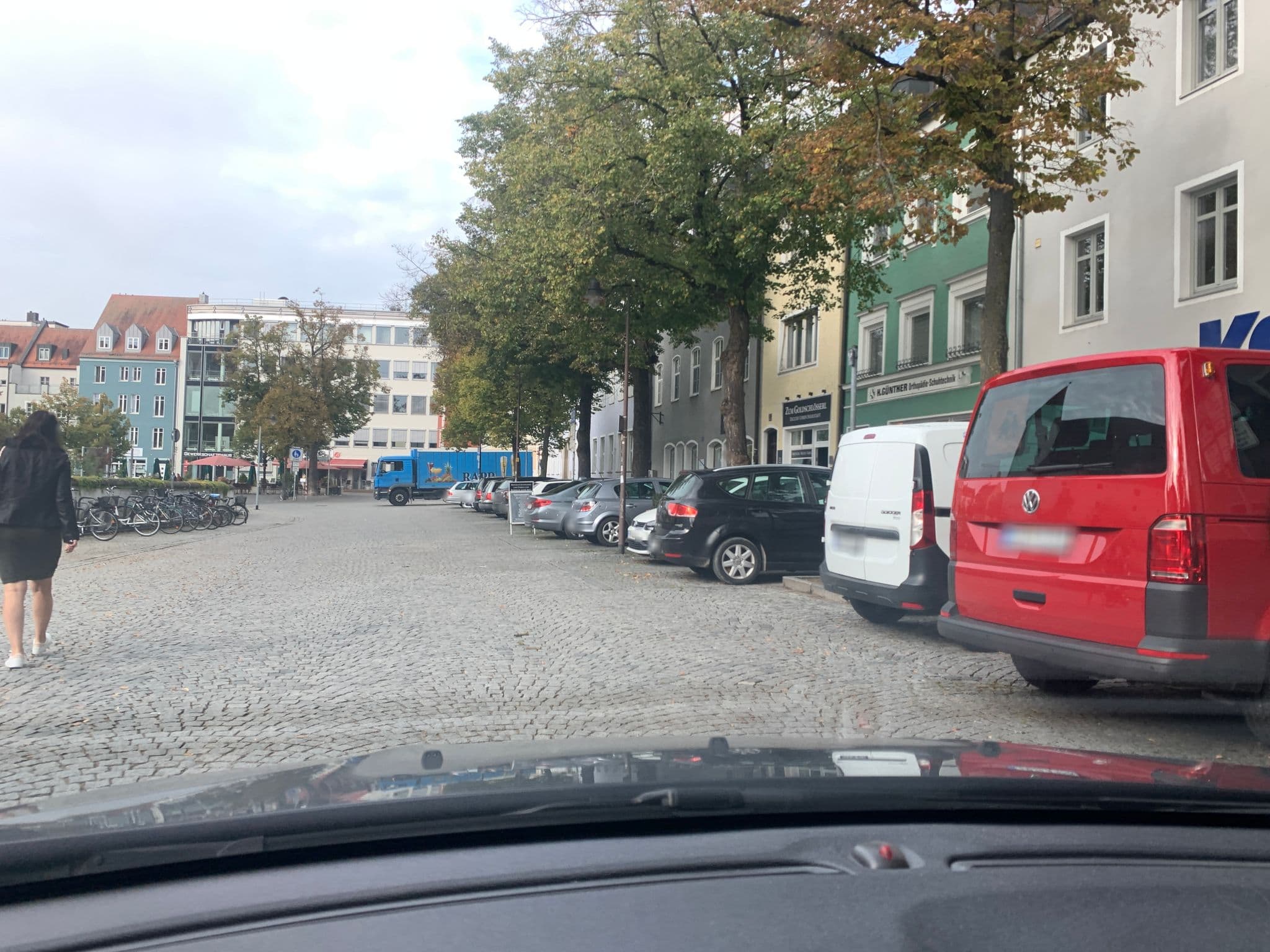 Street view near VdK KrV Ingolstadt-Eichstätt, Ingolstadt — © markusd (CC BY-SA · Mapillary)