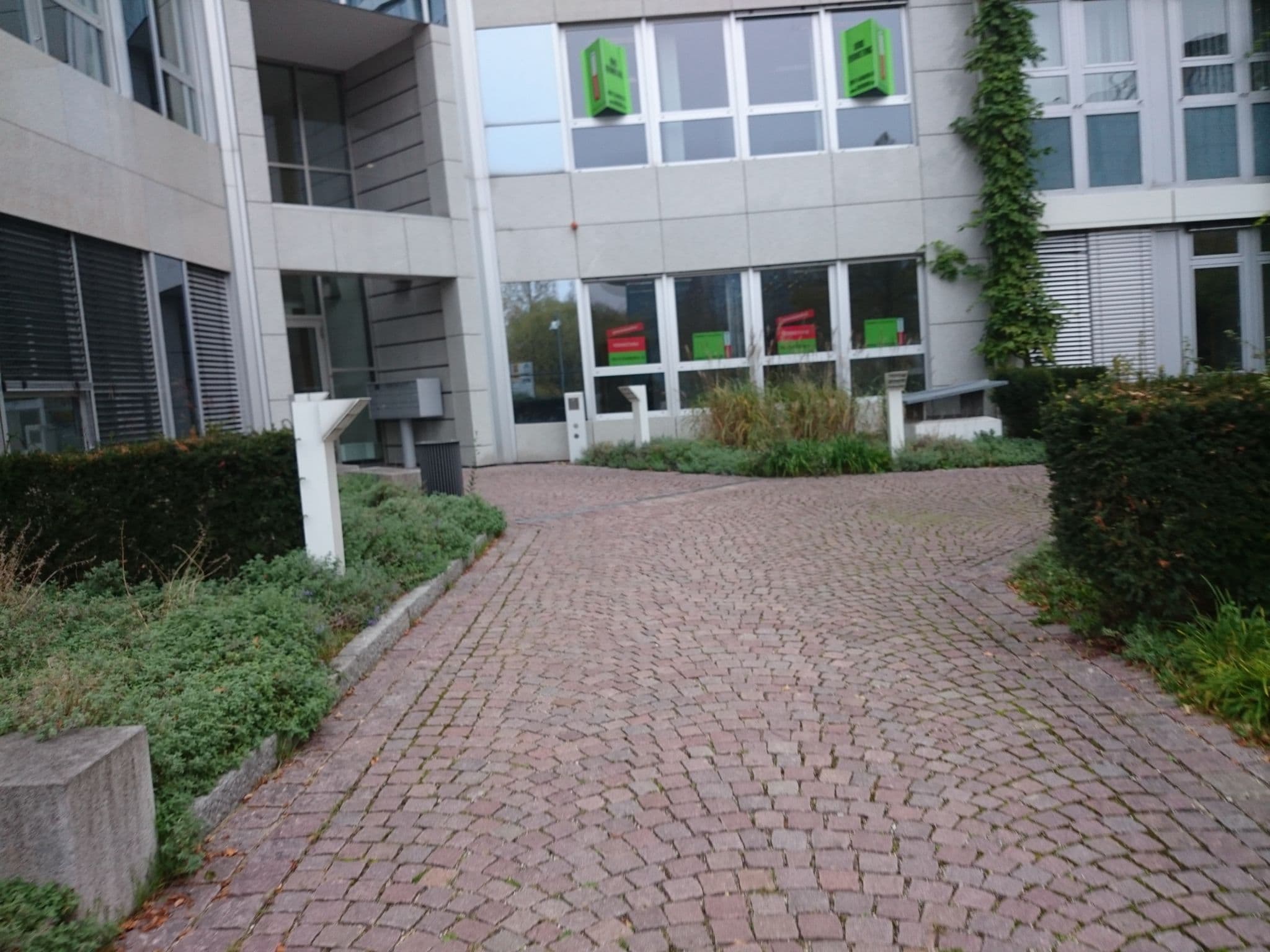 Street view near Grand City Hotels GmbH, Nuremberg — © versat (CC BY-SA · Mapillary)
