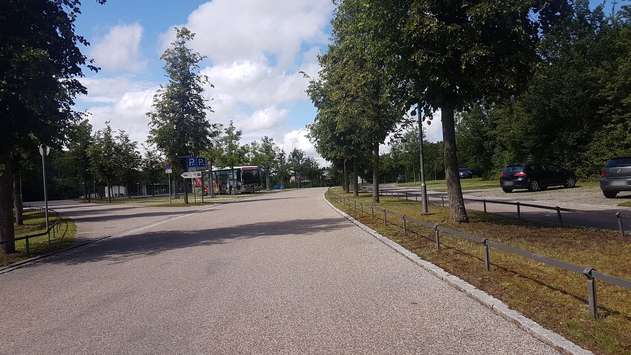 Street view near mD-Hotel Gallus, Berching — © changchun1 (CC BY-SA · Mapillary)