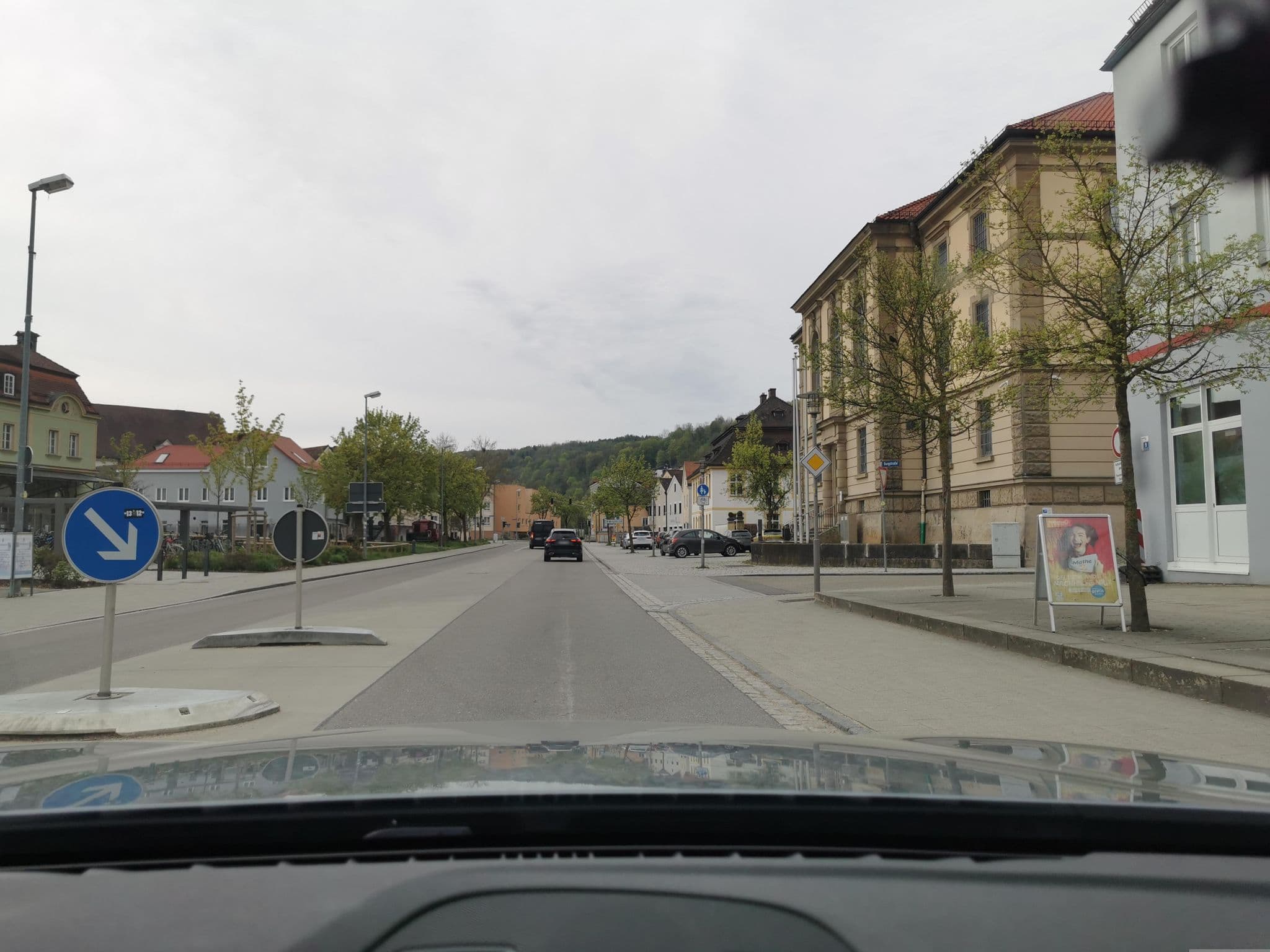 Street view near Taxibetriebe Schwarz, Eichstätt — © DFra (CC BY-SA · Mapillary)
