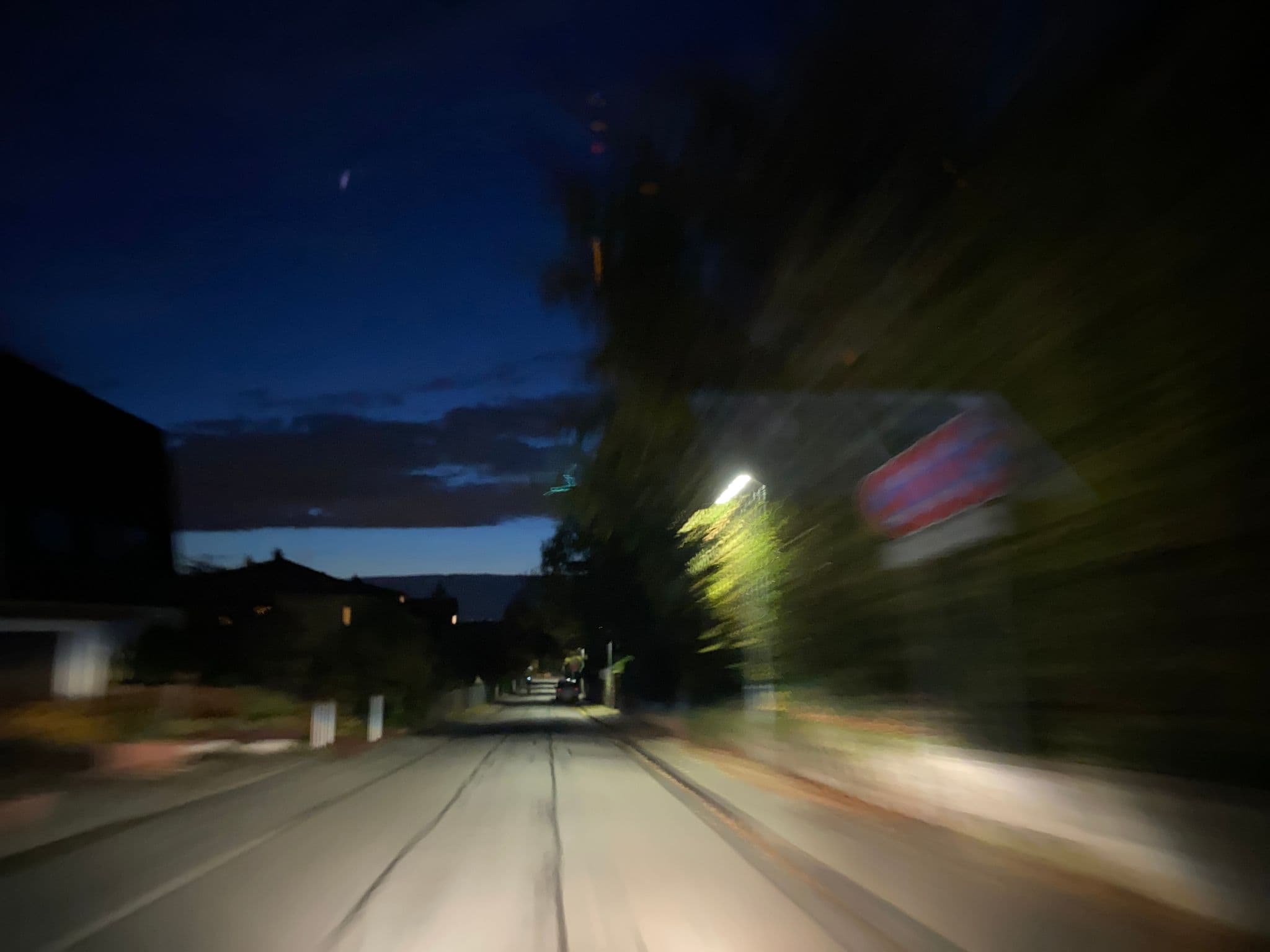 Street view near Ferienwohnung Schlossblick, Zwingenberg — © chuck (CC BY-SA · Mapillary)