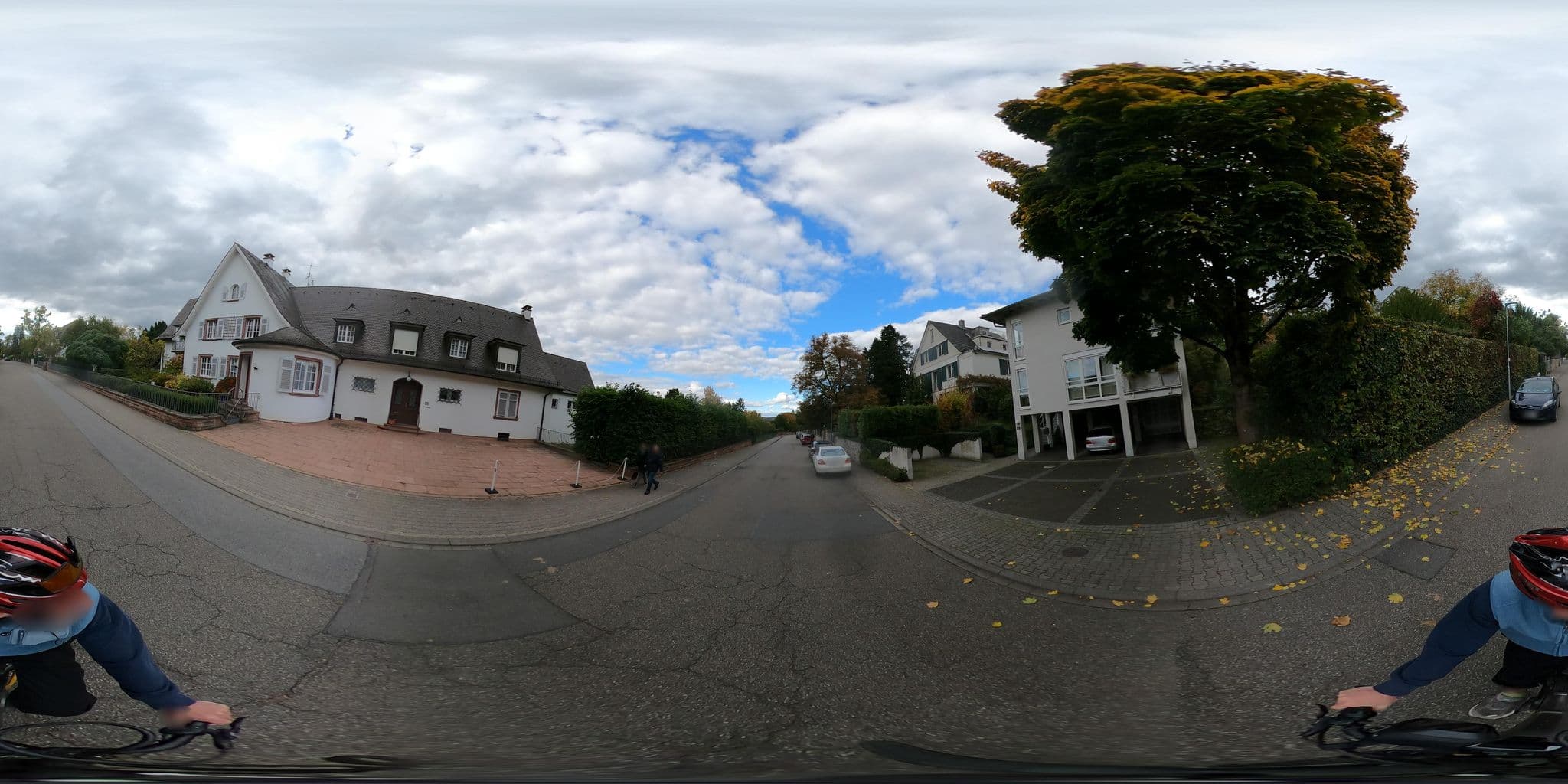 Street view near Ferienwohnung am Schlosspark, Weinheim — © RadNETZ (CC BY-SA · Mapillary)