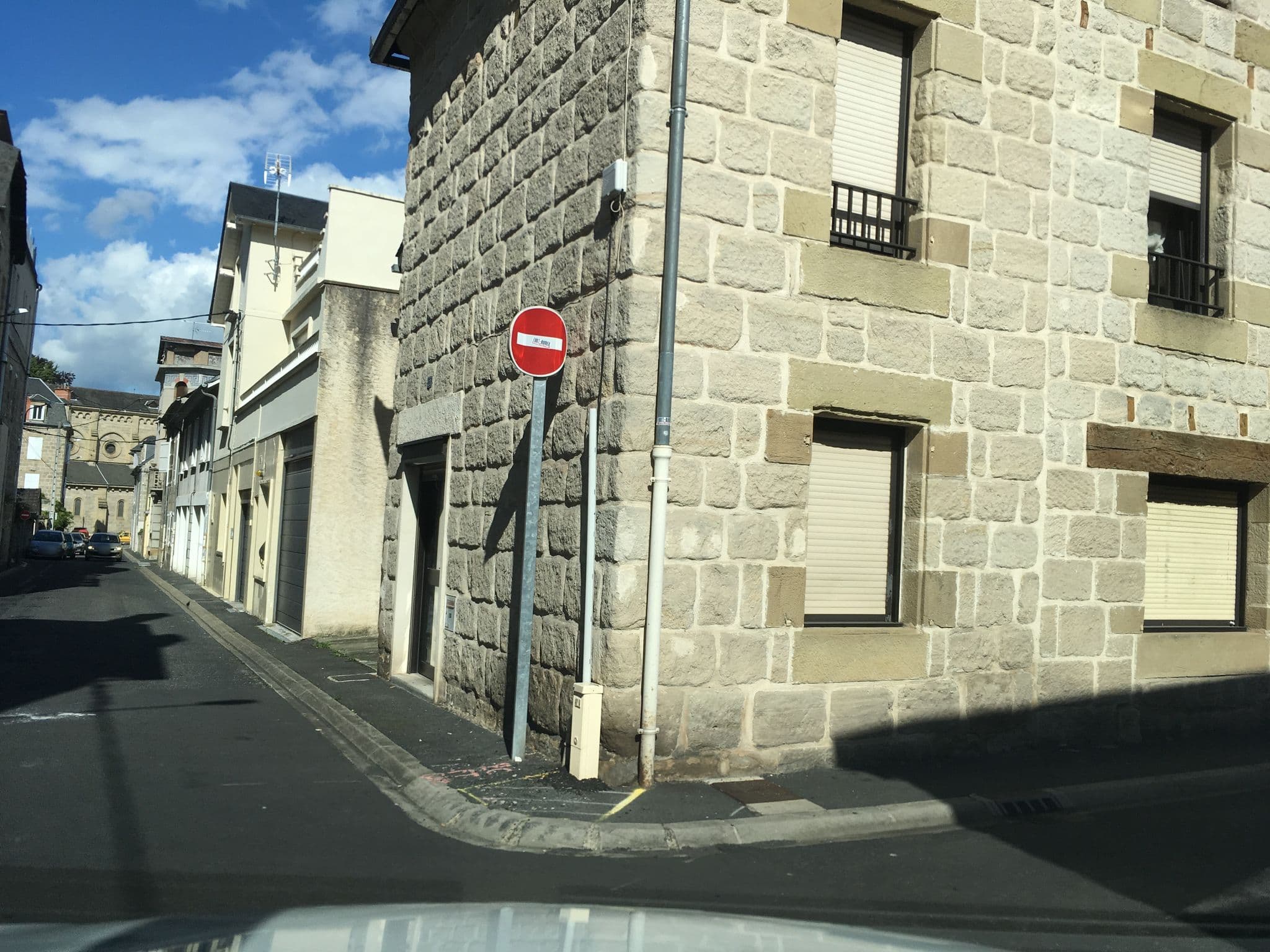 Street view near Le Miel des Muses, Brive-la-Gaillarde — © mappy_sa (CC BY-SA · Mapillary)