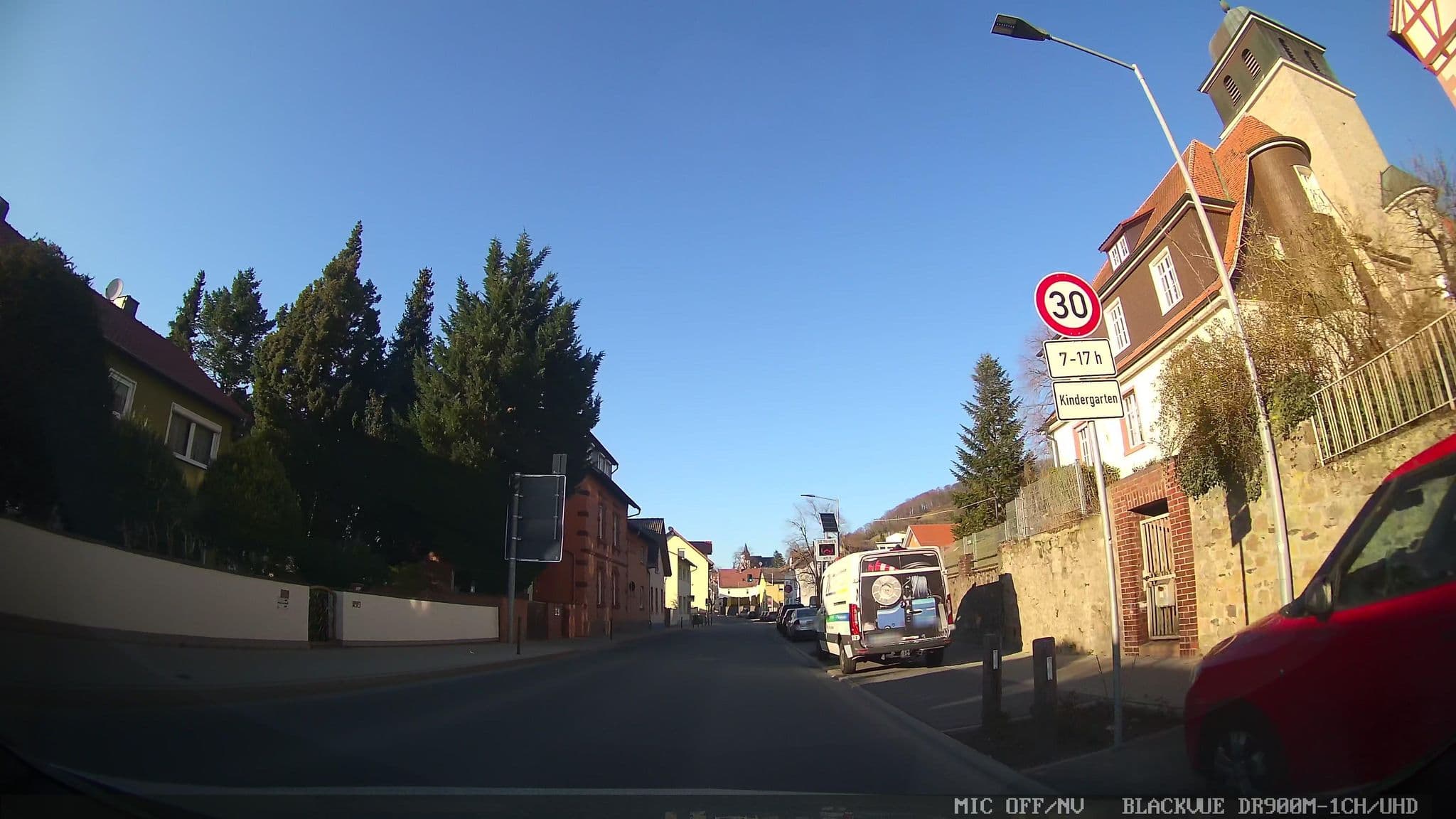 Street view near Budget Hotel Zwingenberg, Zwingenberg — © chuck (CC BY-SA · Mapillary)