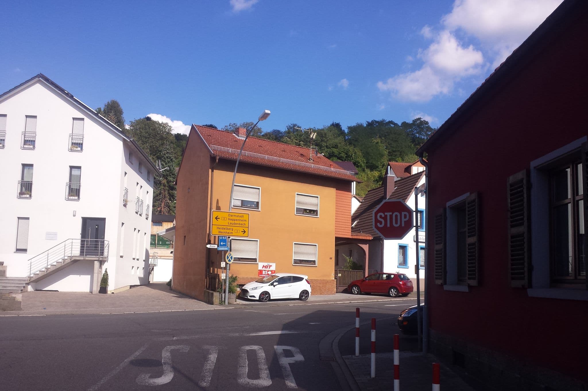 Street view near Ferienwohnung Grewe, Hemsbach — © wegavision (CC BY-SA · Mapillary)