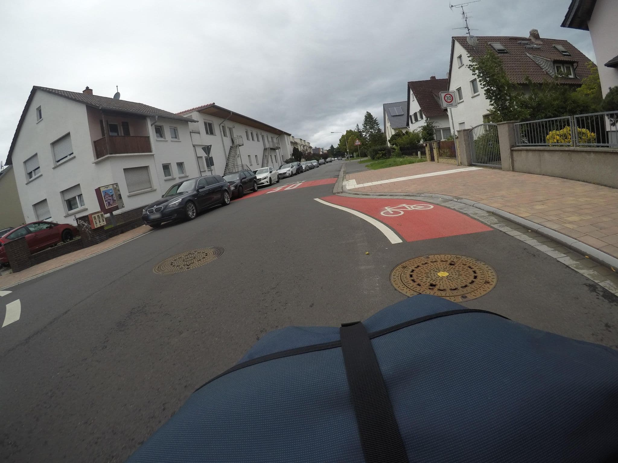 Street view near China Visum Service Li Xutang, Pfungstadt — © mfa (CC BY-SA · Mapillary)