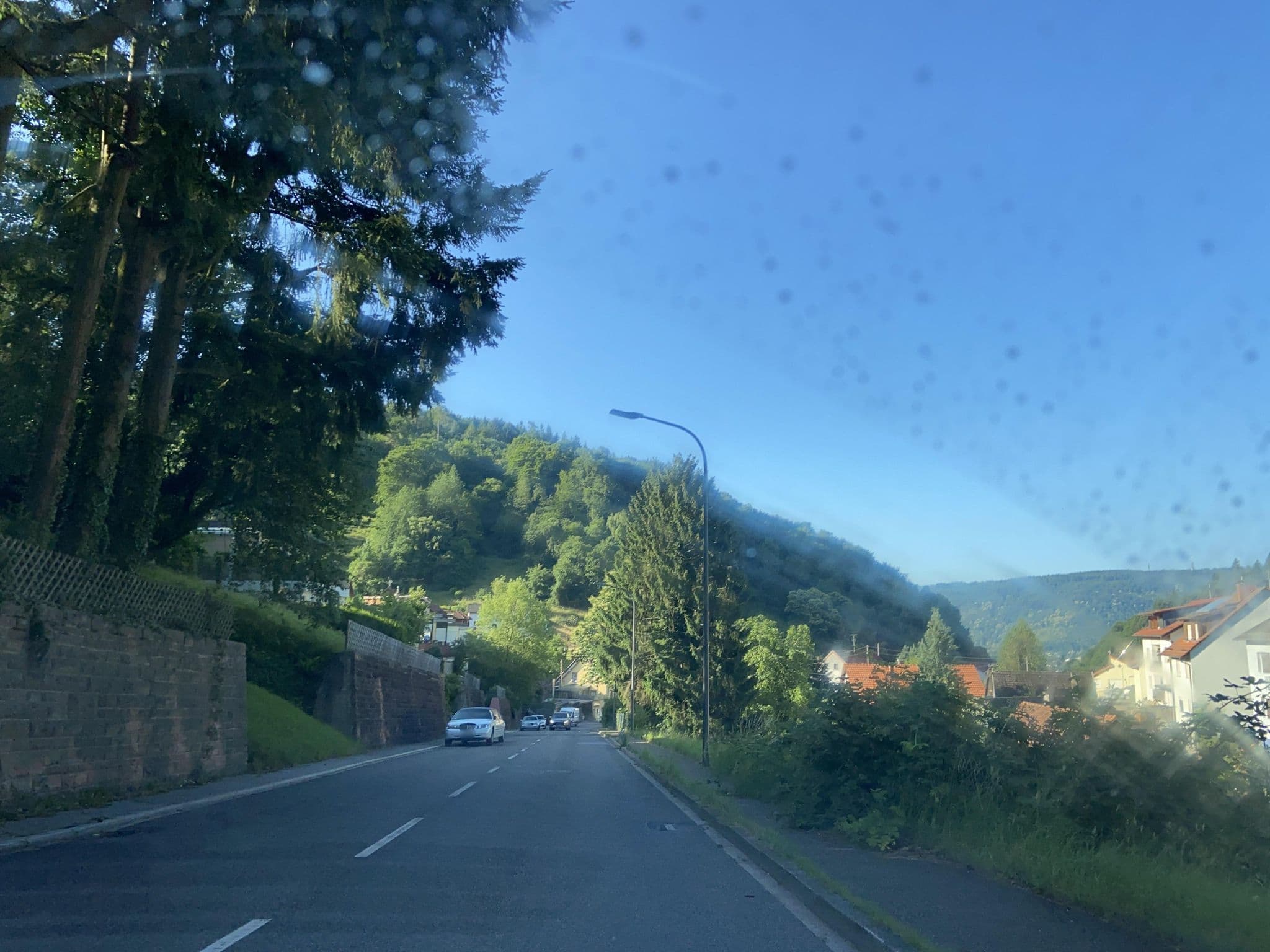 Street view near Christel's Ferienwohnungen, Wilhelmsfeld — © Eraoniel (CC BY-SA · Mapillary)
