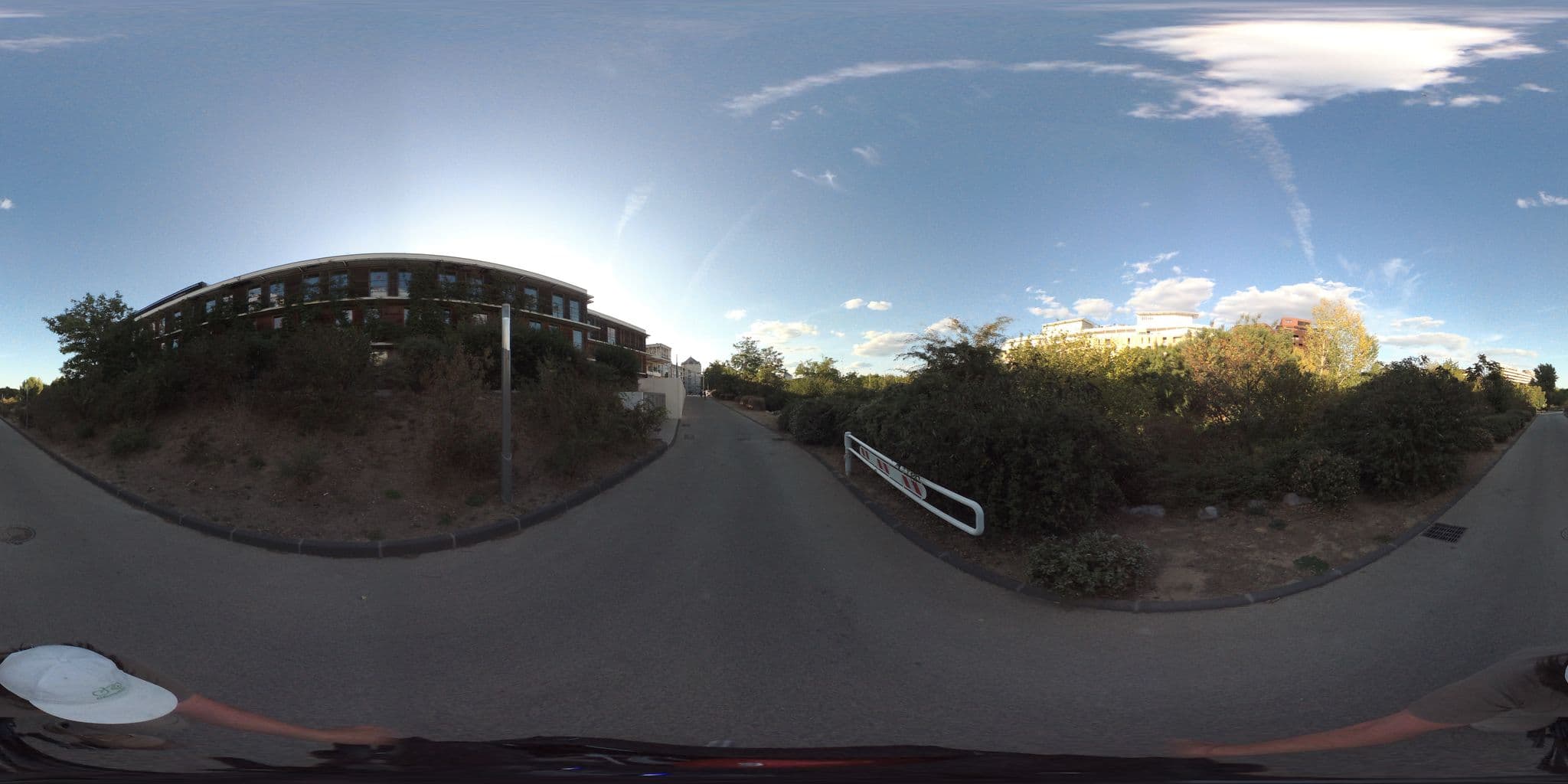 Street view near Hôtel Marriott Courtyard, Montpellier — © geovelo (CC BY-SA · Mapillary)