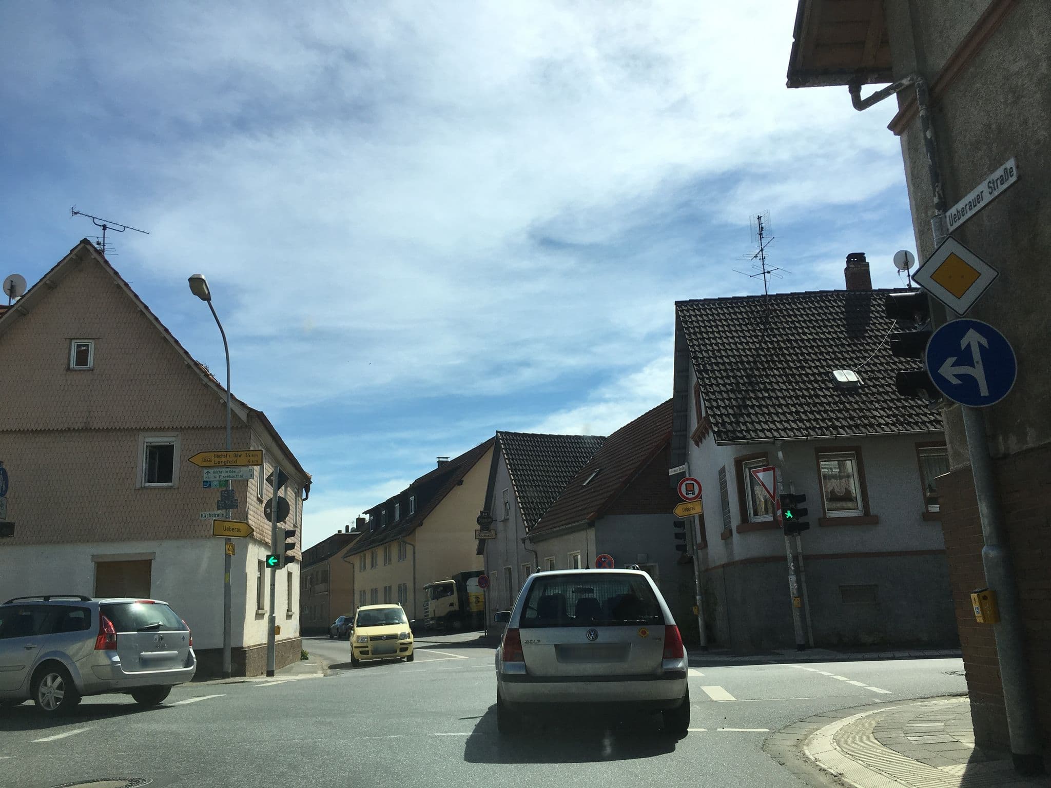 Street view near Zur Spitze, Reinheim — © foxman (CC BY-SA · Mapillary)
