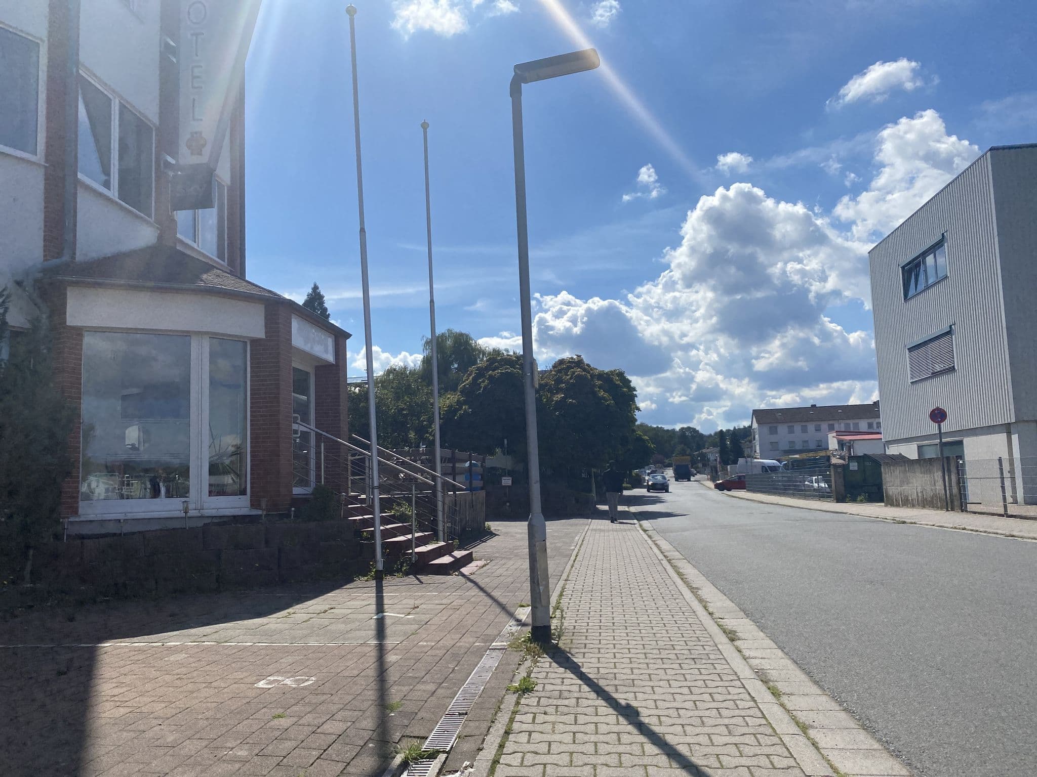 Street view near Aron Hotel, Roßdorf — © candice2001 (CC BY-SA · Mapillary)